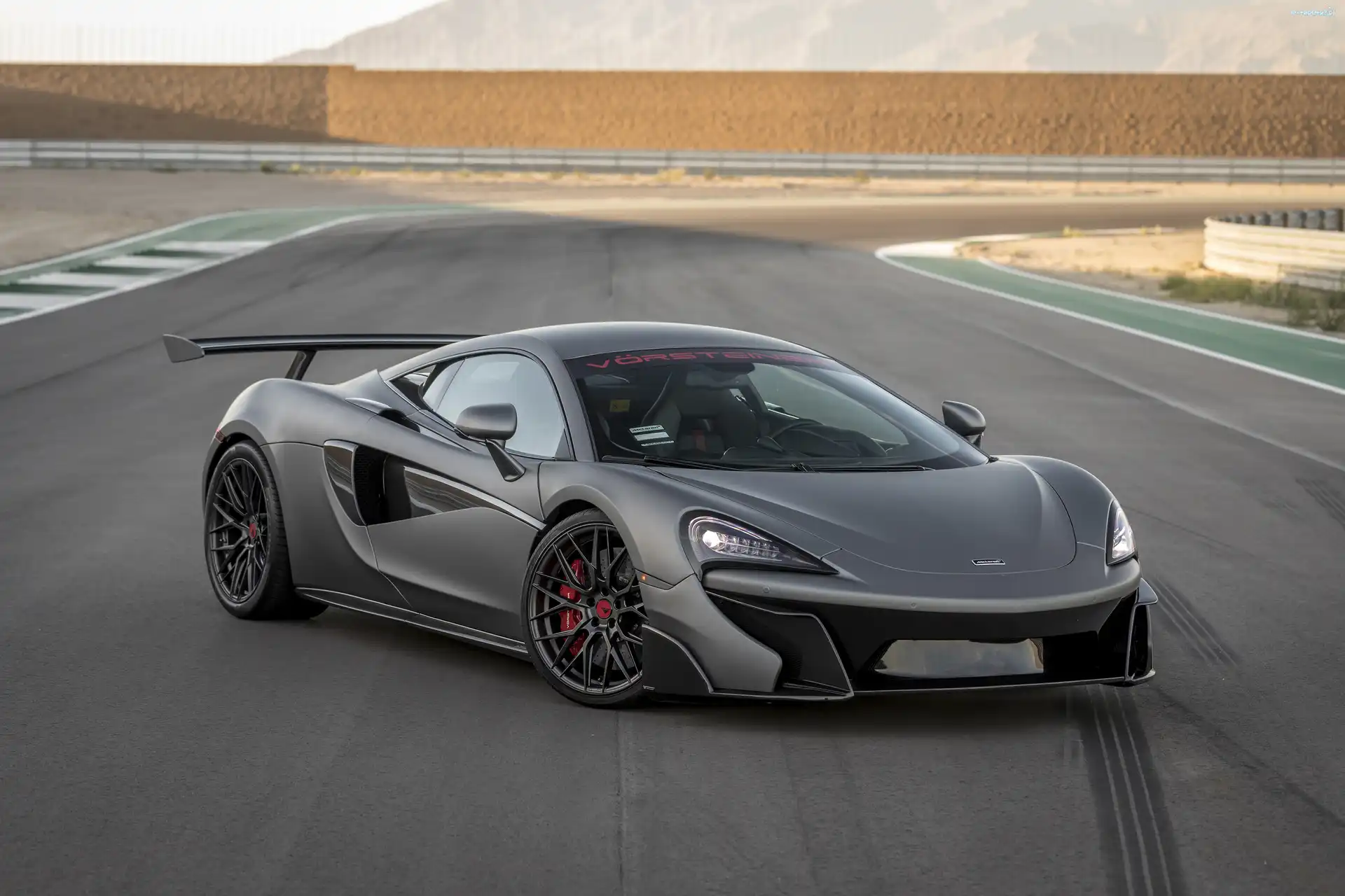 2016, Vorsteiner, McLaren 570-VX Aero