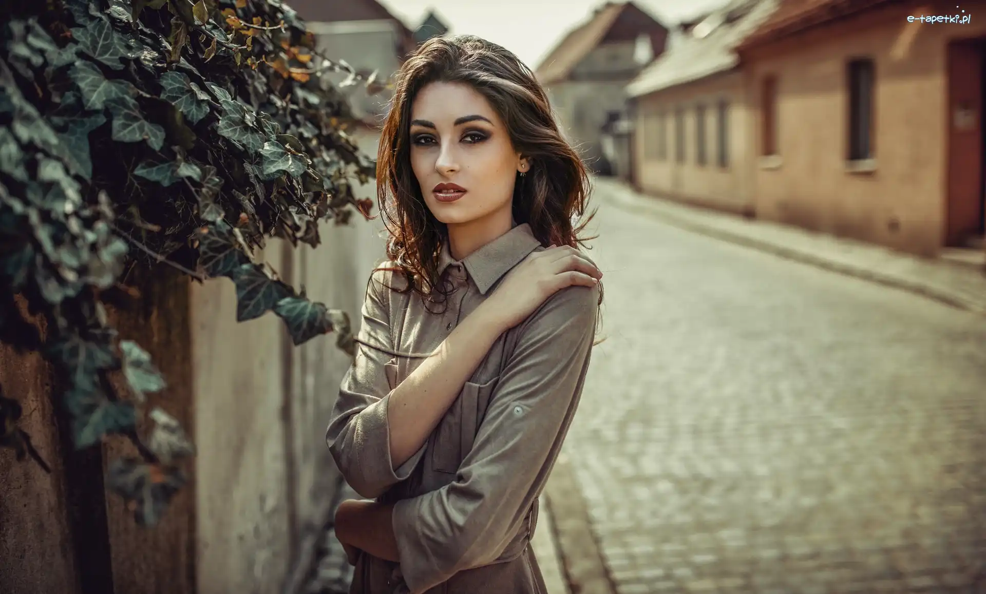 Szatynka, Modelka, Kobieta