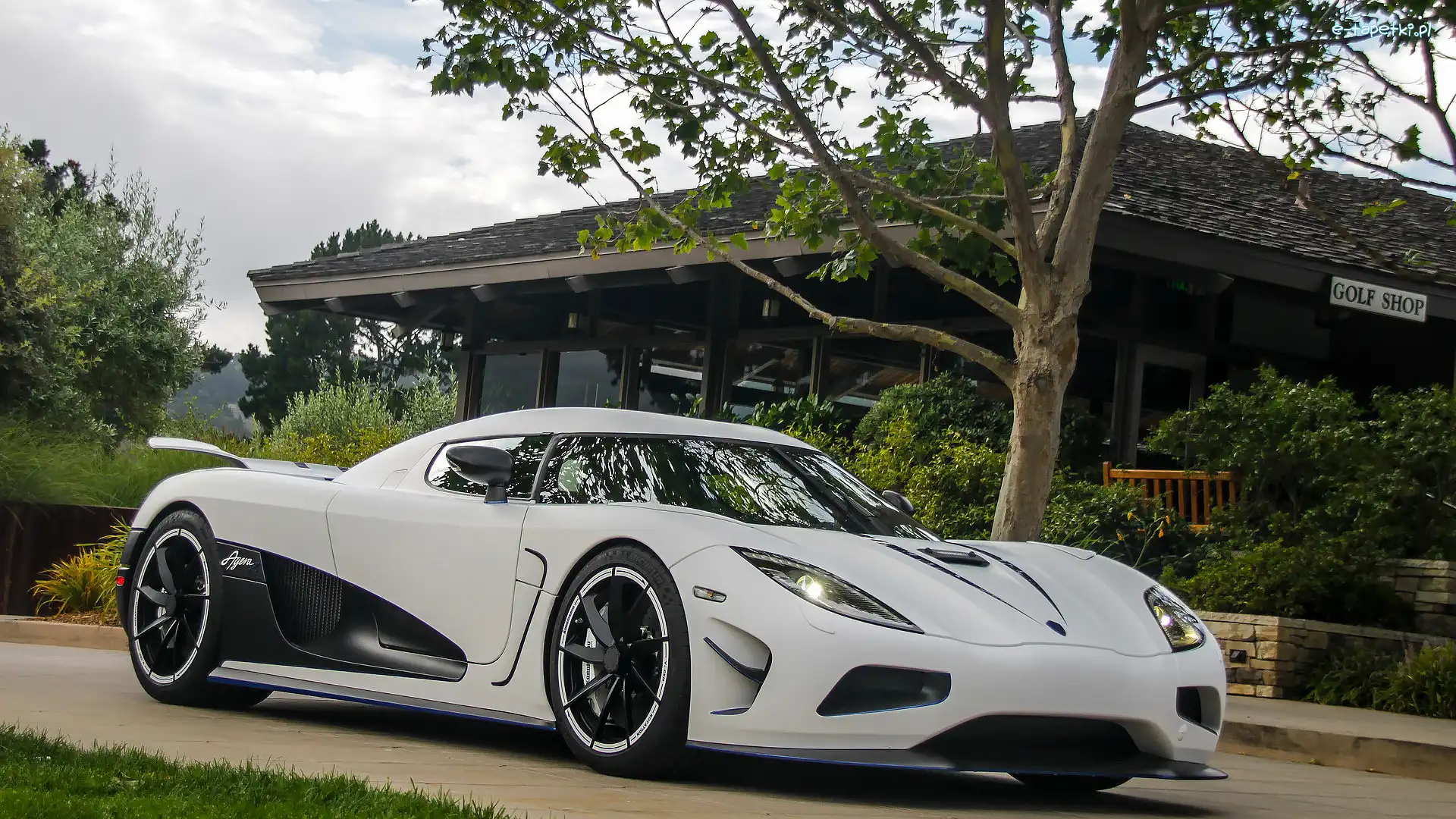 2012, Supersamochód Koenigsegg Agera R