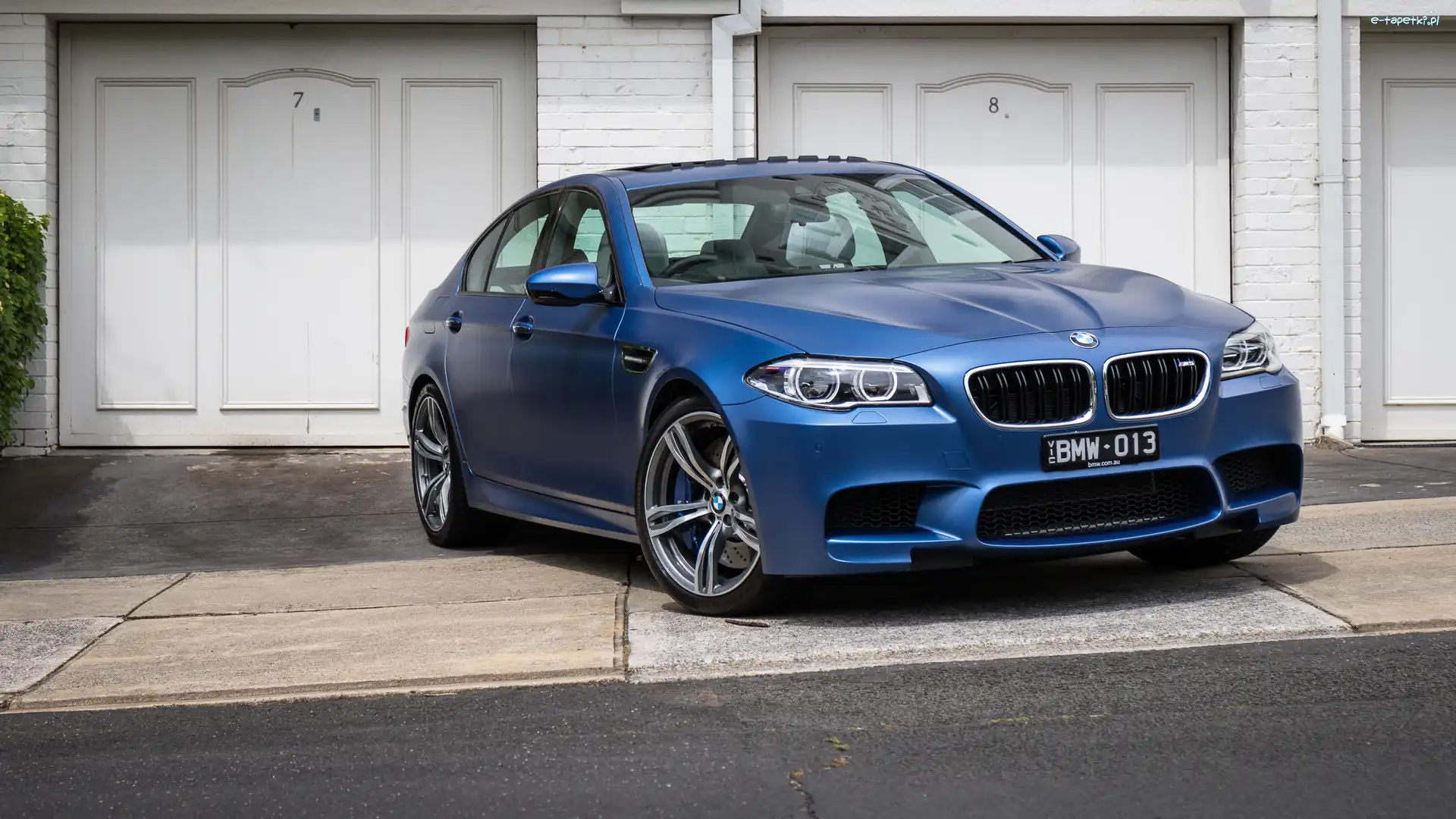 BMW M5 F10, Niebieskie
