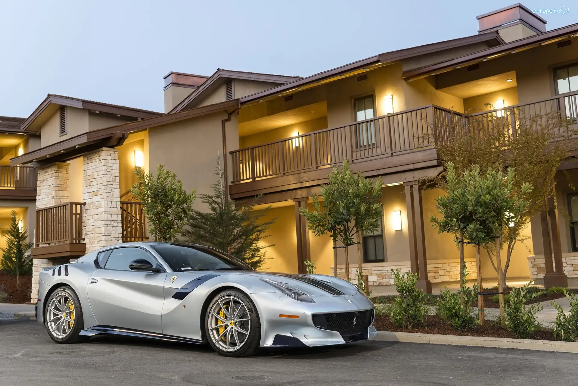 Dom Ferrari F12 Berlinetta, 2016, Ferrari F12tdf