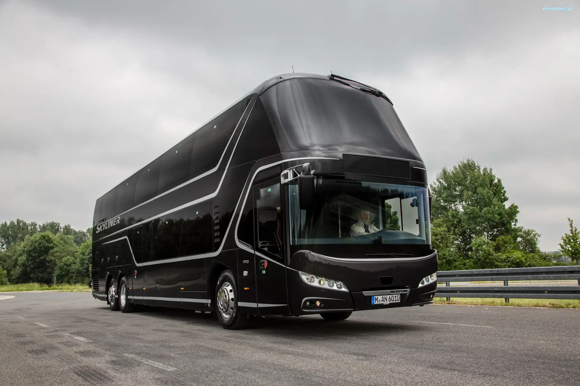 2015, Neoplan Skyliner, Autobus