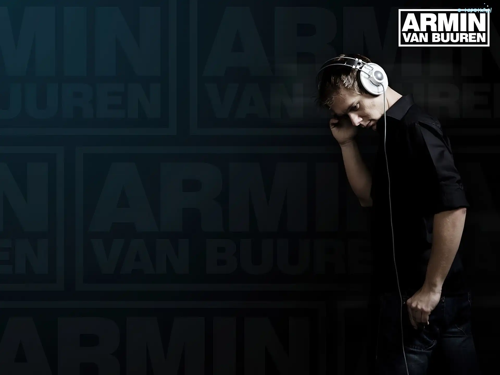 Armin van Buuren, Słuchawki