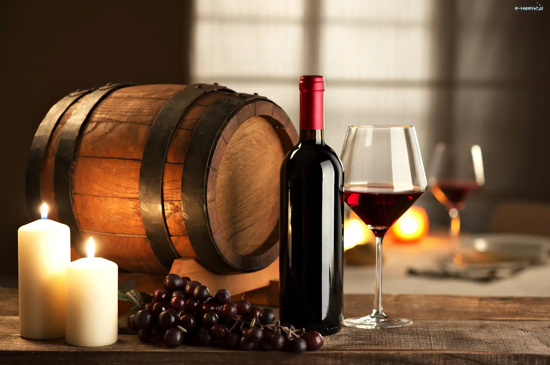 Winogrona, Kieliszek, Beczka, Świece, Butelka, Wino