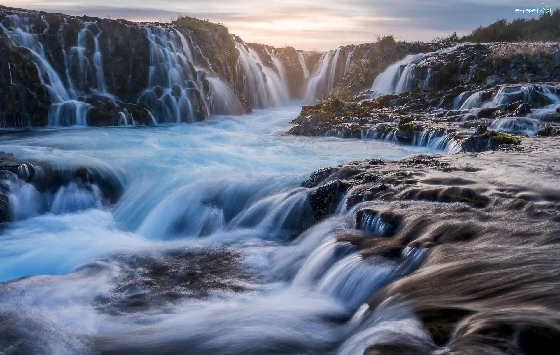 Skały, Wodospad Bruarfoss, Islandia