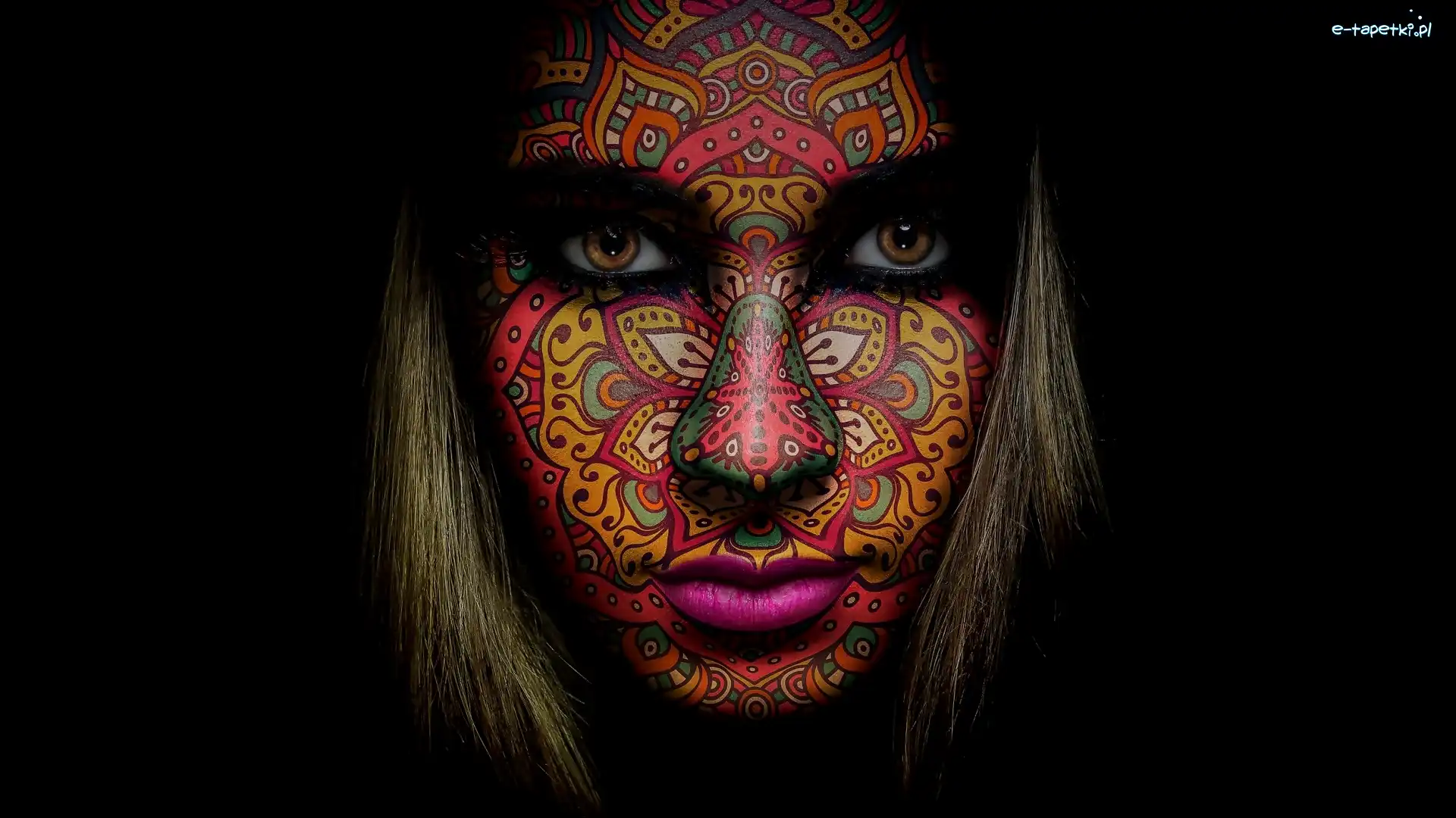 Sarah Lima, Bodypainting, Ciemne tło, Kobieta