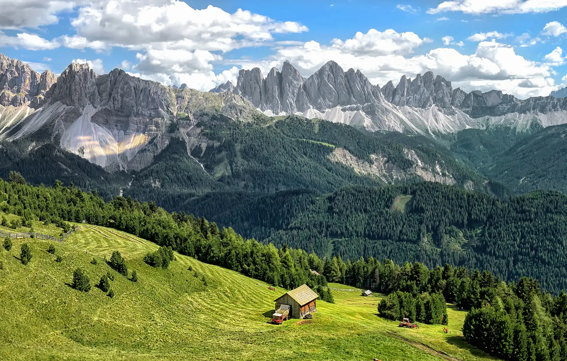 Miejcowość Bressanone, Region Trydent-Górna Adyga, Dom, Masyw Odle, Prowincja Bolzano, Góry Alpy, Dolomity, Włochy