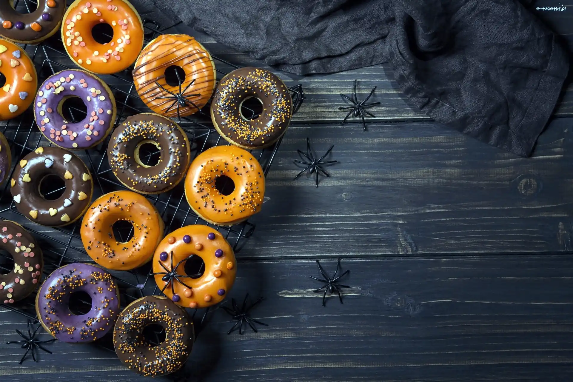 Pająki, Donuty, Pączki