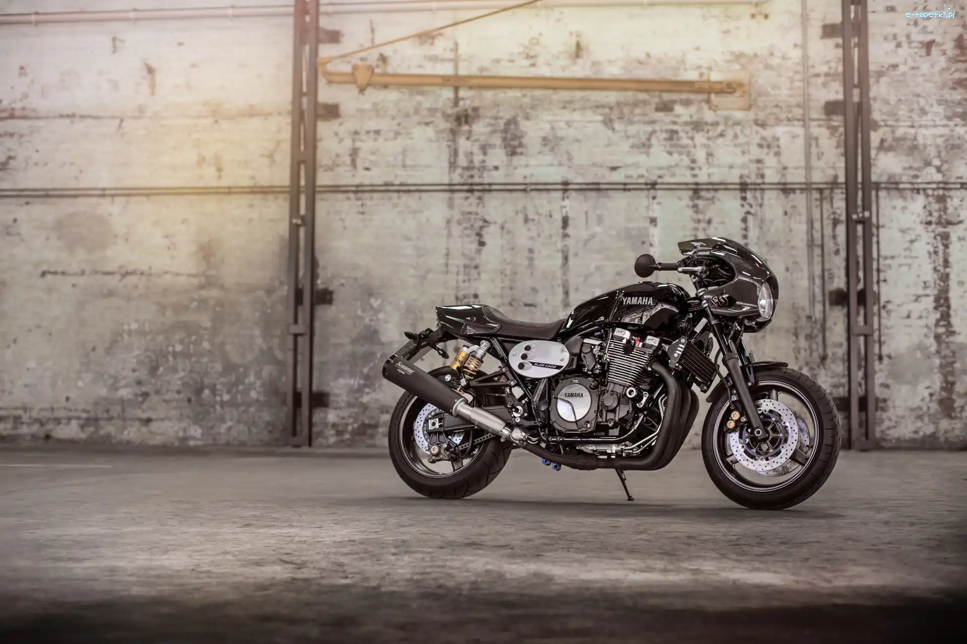Motocykl, 2015, Yamaha XJR1300 Racer