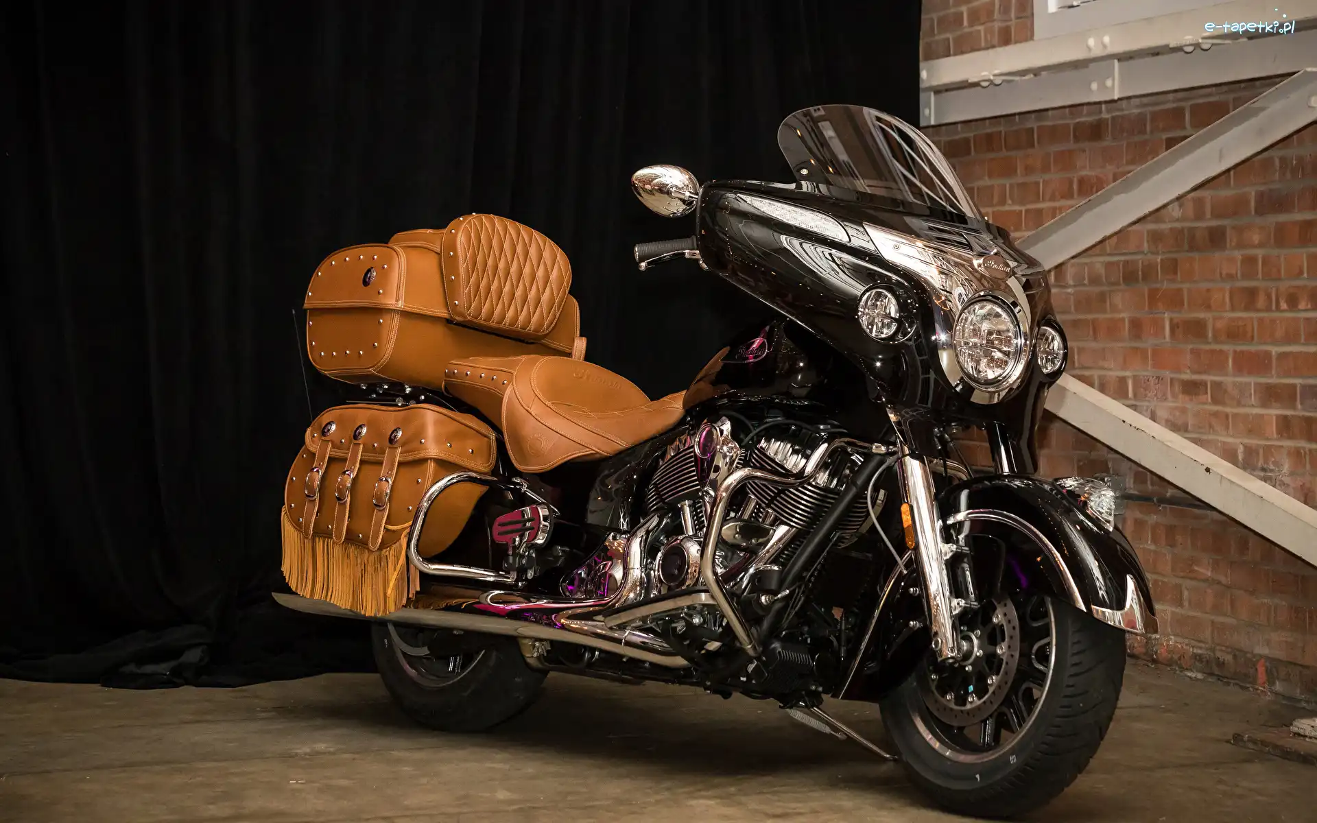 Roadmaster Classic, Kufer, Skórzany, Indian Motorcycle