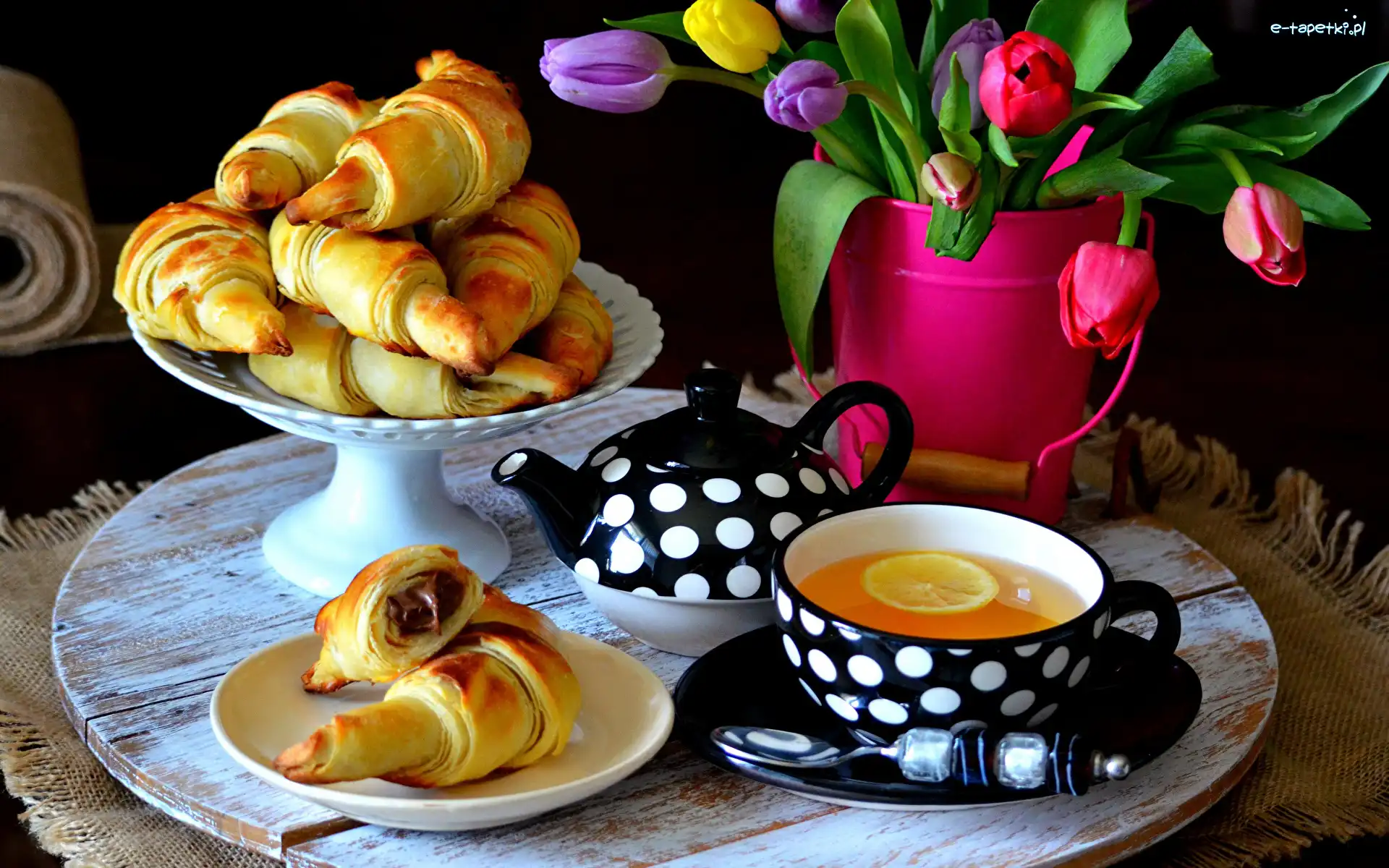 Tulipany, Herbata, Imbryk, Patera, Rogaliki, Bukiet, Filiżanka