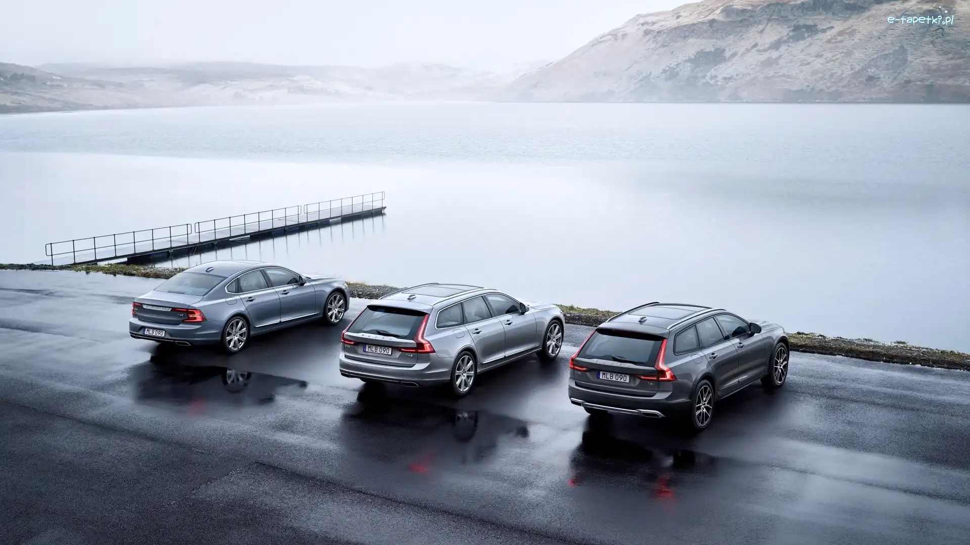 Dwa Volvo V90 Cross Country, Volvo S90 Sedan