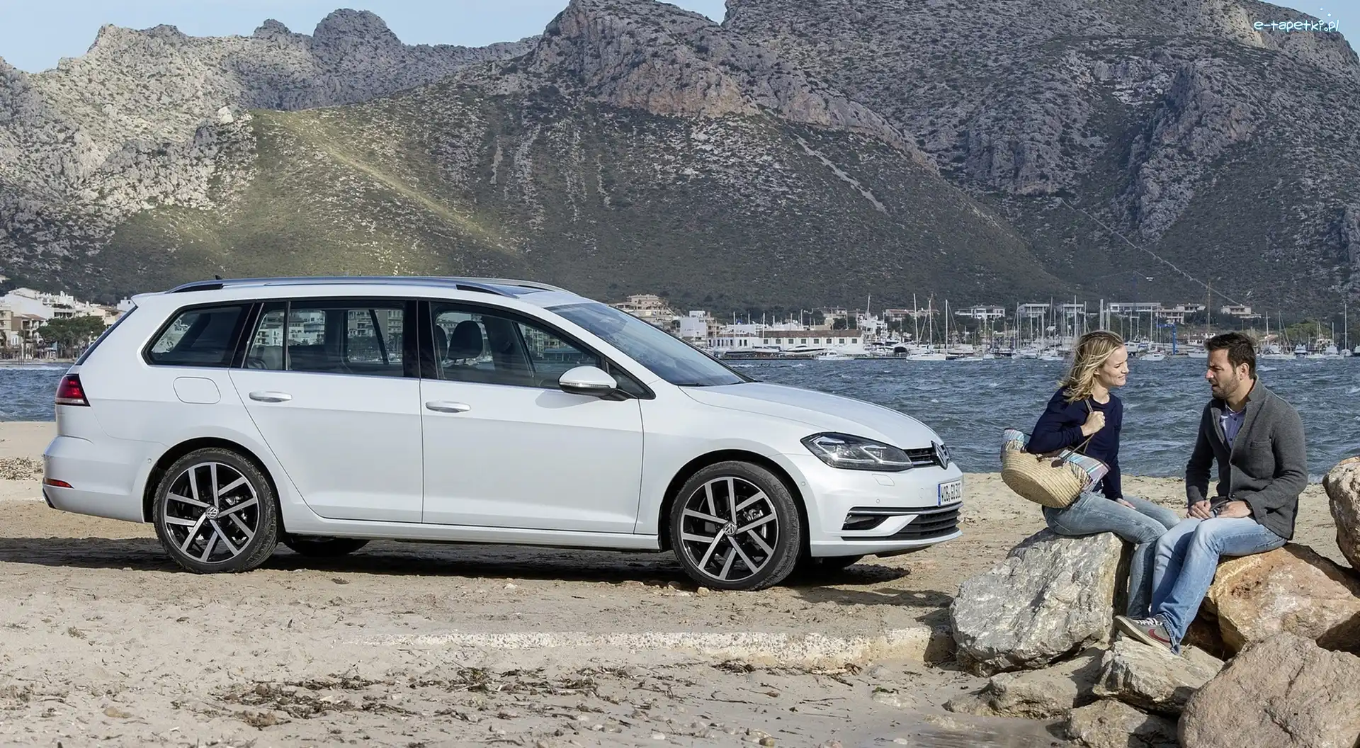Volkswagen Golf 7, Jezioro, 2017, Ludzie, Góry