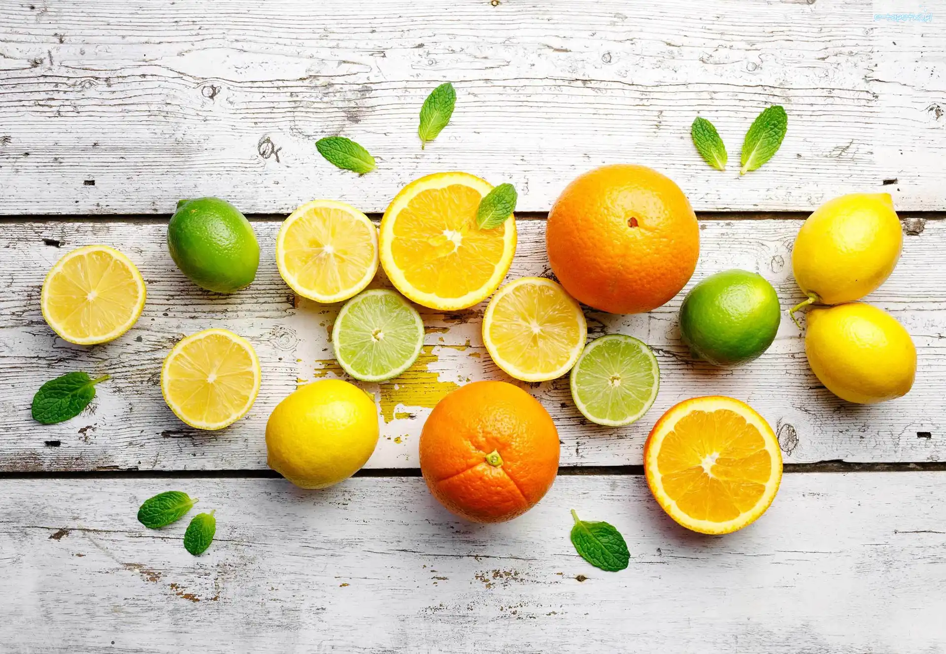 Cytryny, Cytrusy, Deski, Drewniane, Pomarańcze, Limonki, Listki, Owoce