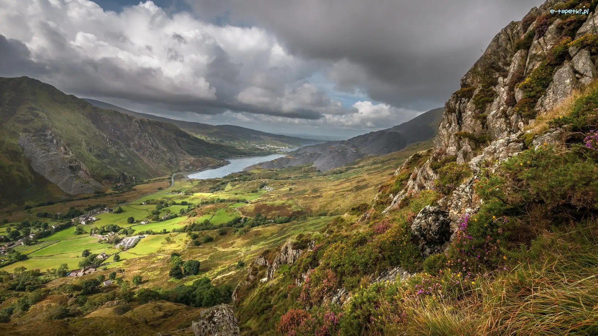 Jezioro, Park Narodowy Snowdonia, Wzgórza, Chmury, Dolina Nantlle Valley, Walia