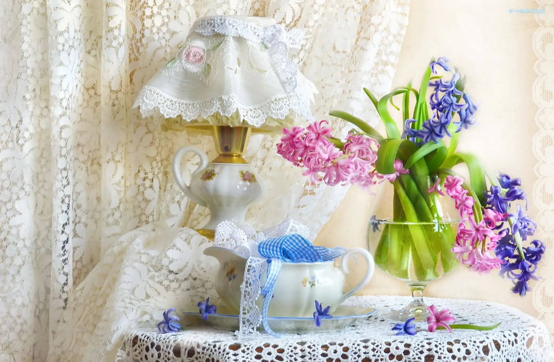 Koronki, Kwiaty, Hiacynty, Sosjerka, Abażur, Lampa