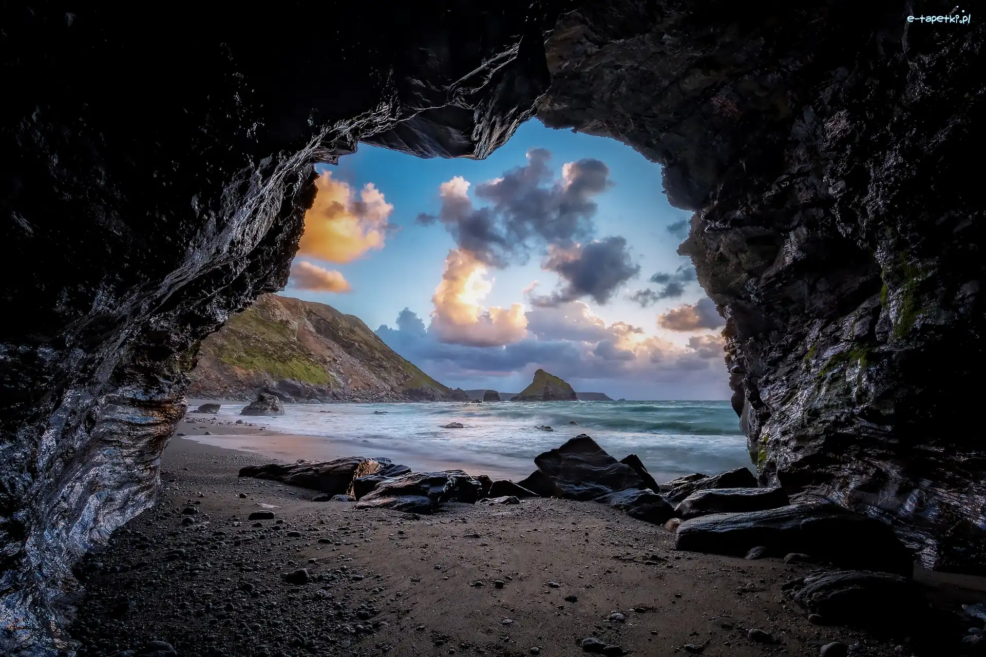 Jaskinia, Skały, Zatoka Cathedral Cove, Region Waikato, Chmury, Nowa Zelandia, Półwysep Coromandel, Morze