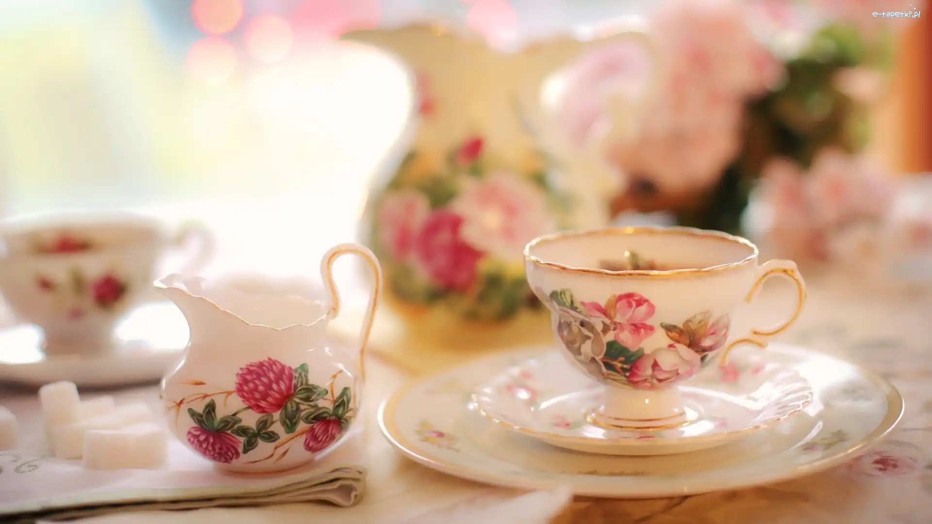 Dzbanuszek, Filiżanka, Porcelana