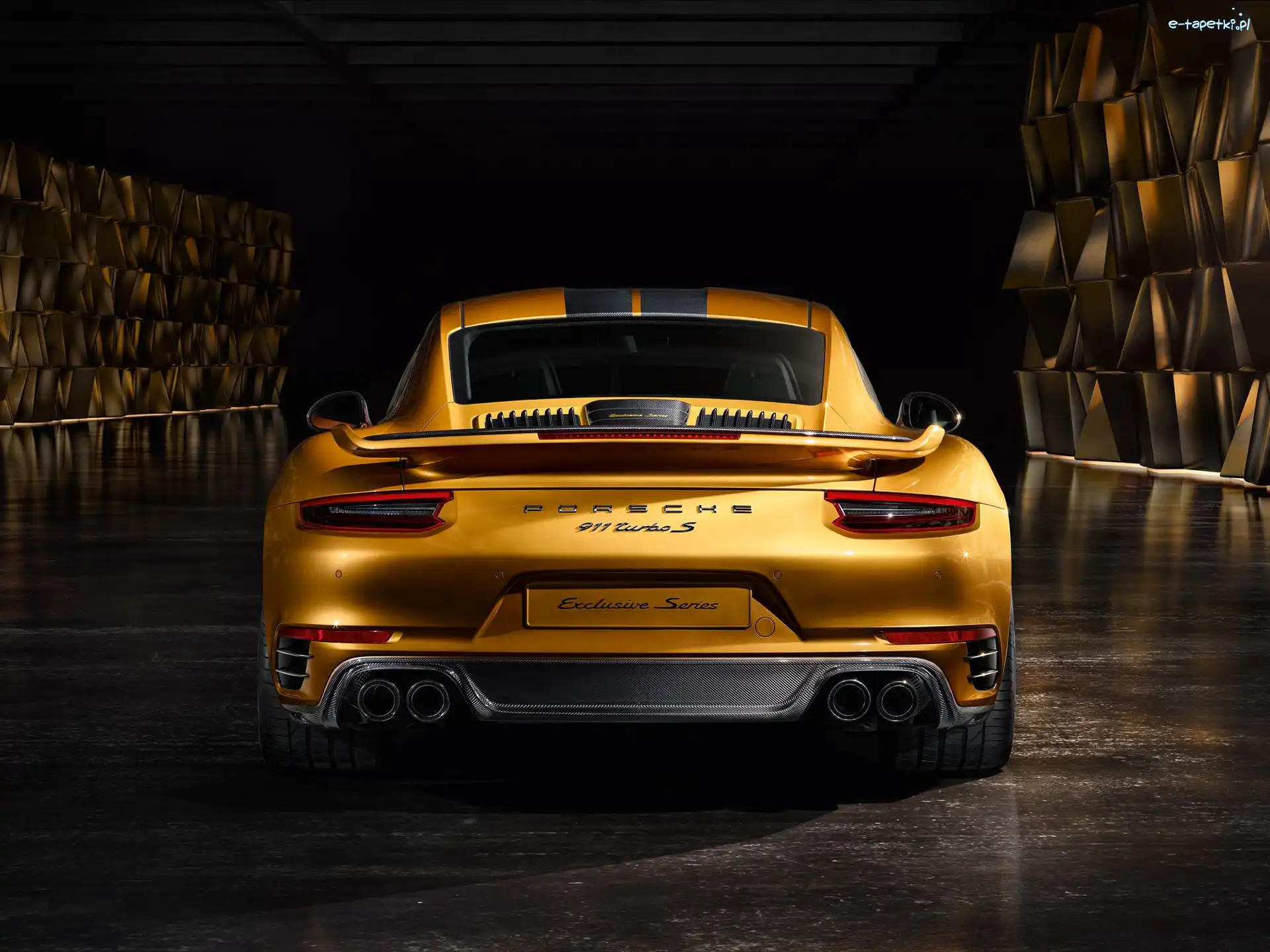 Tył, Porsche 911 Turbo S Exclusive Series, Złote