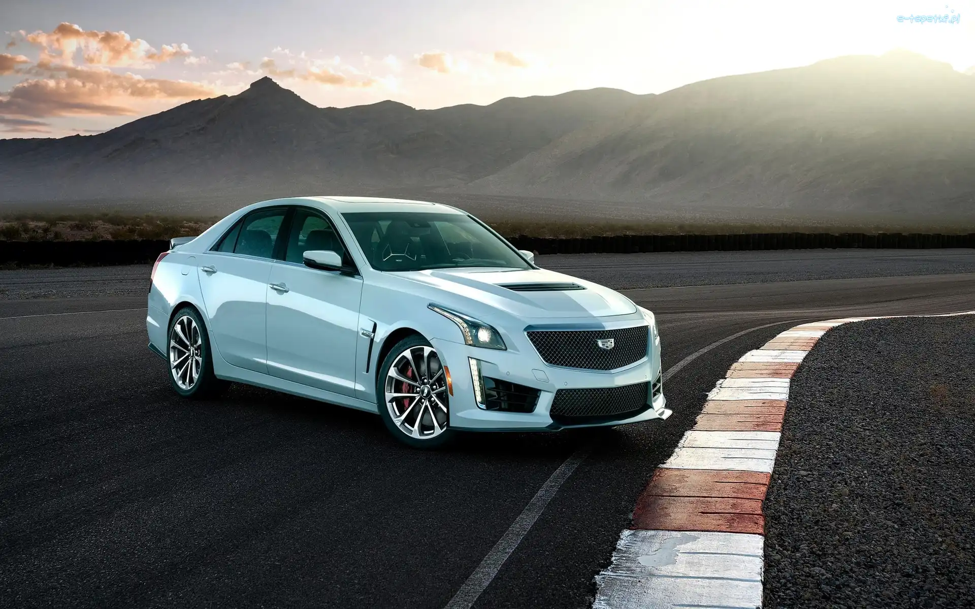 Trzecia generacja, Cadillac CTS-V