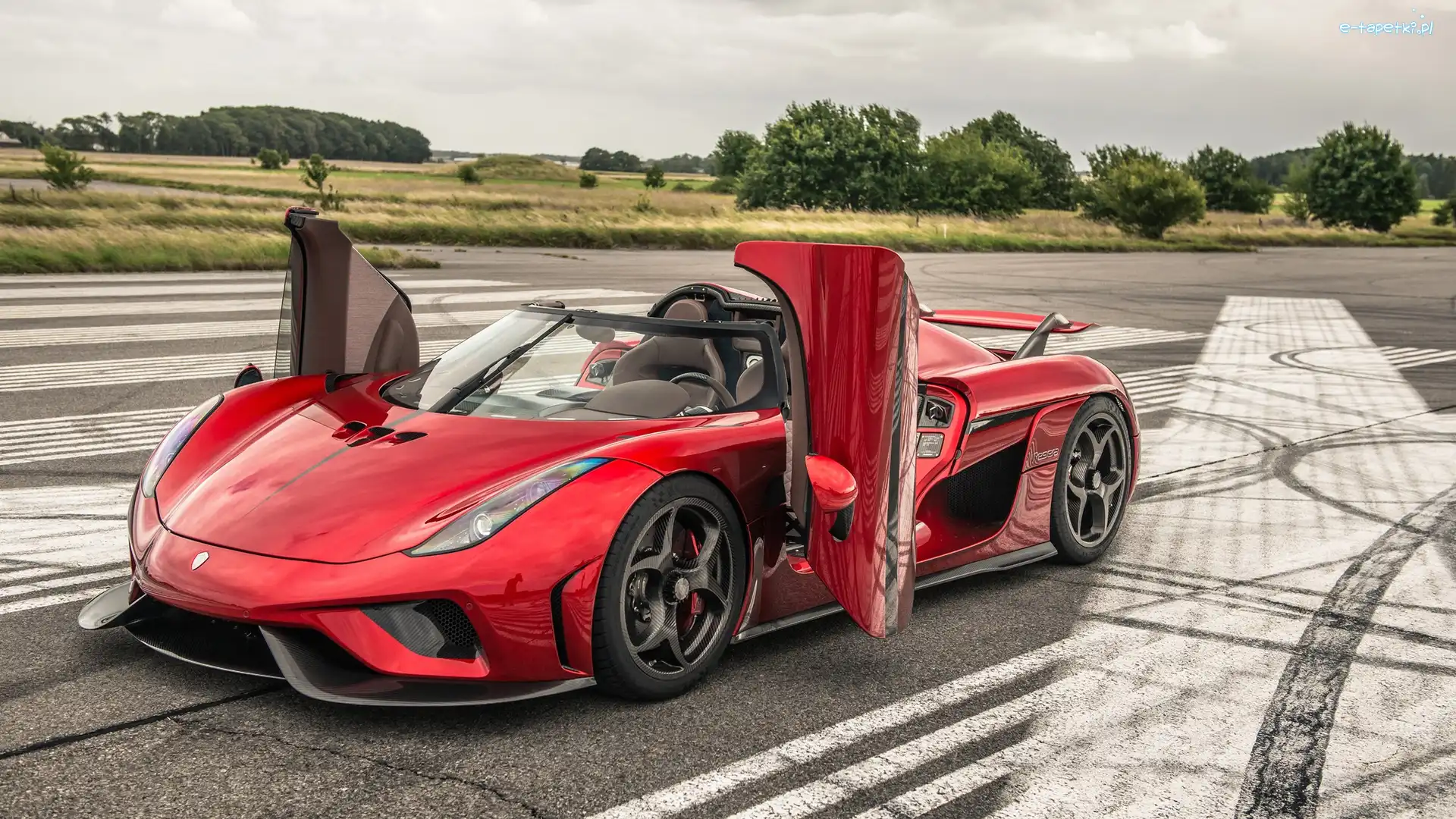 Czerwony, Koenigsegg Regera