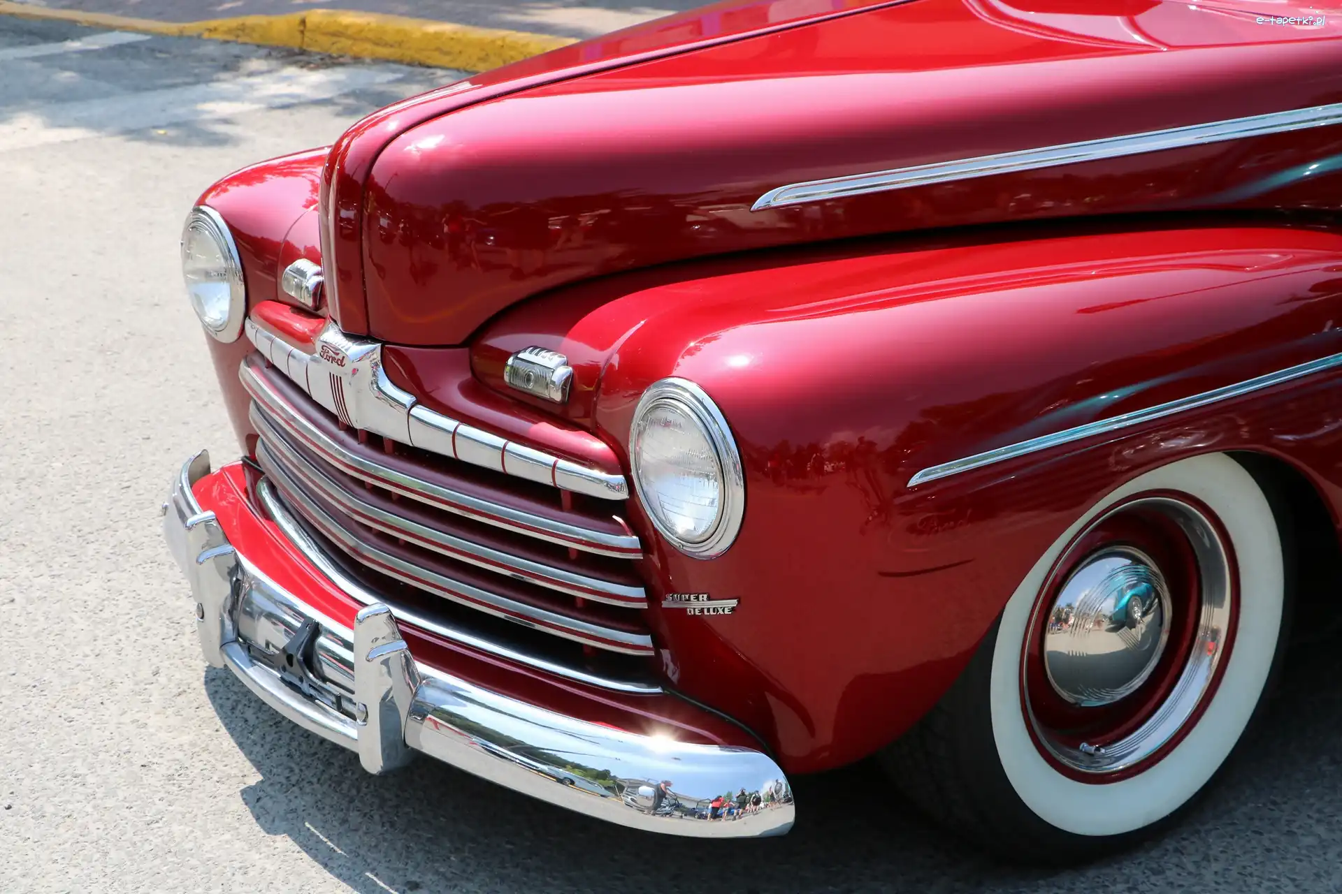 Ford Super Deluxe, 1946, Zabytkowy, Czerwony