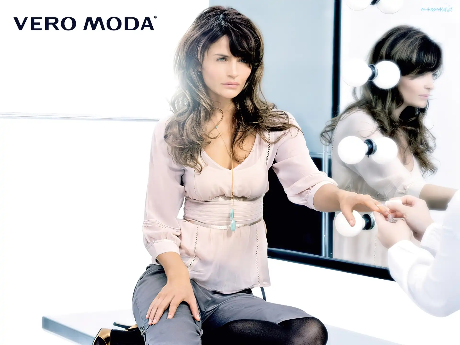 kobieta, spodnie, bluzka, Vero Moda
