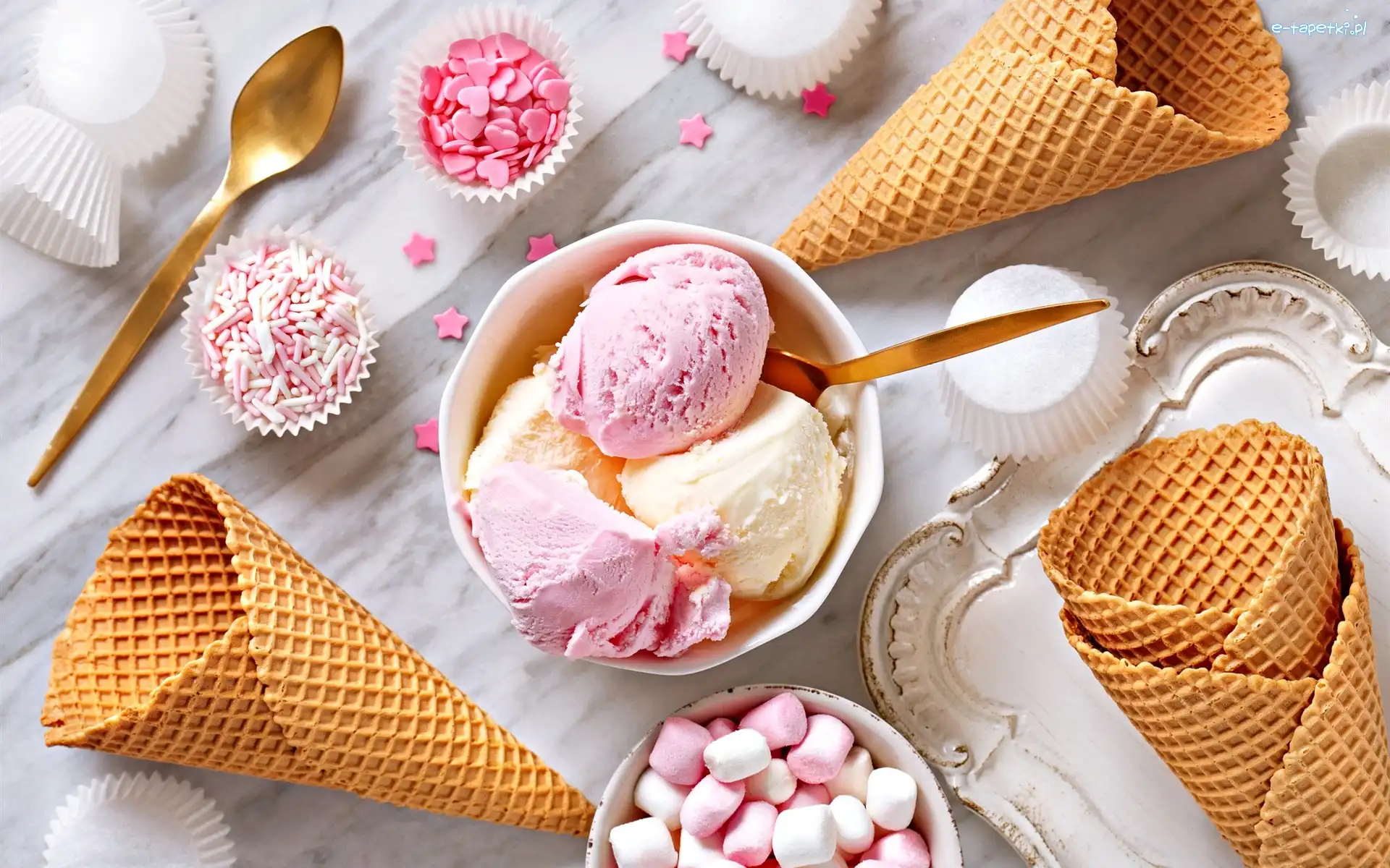 Wafelki, Pianki, Rożki, Lody