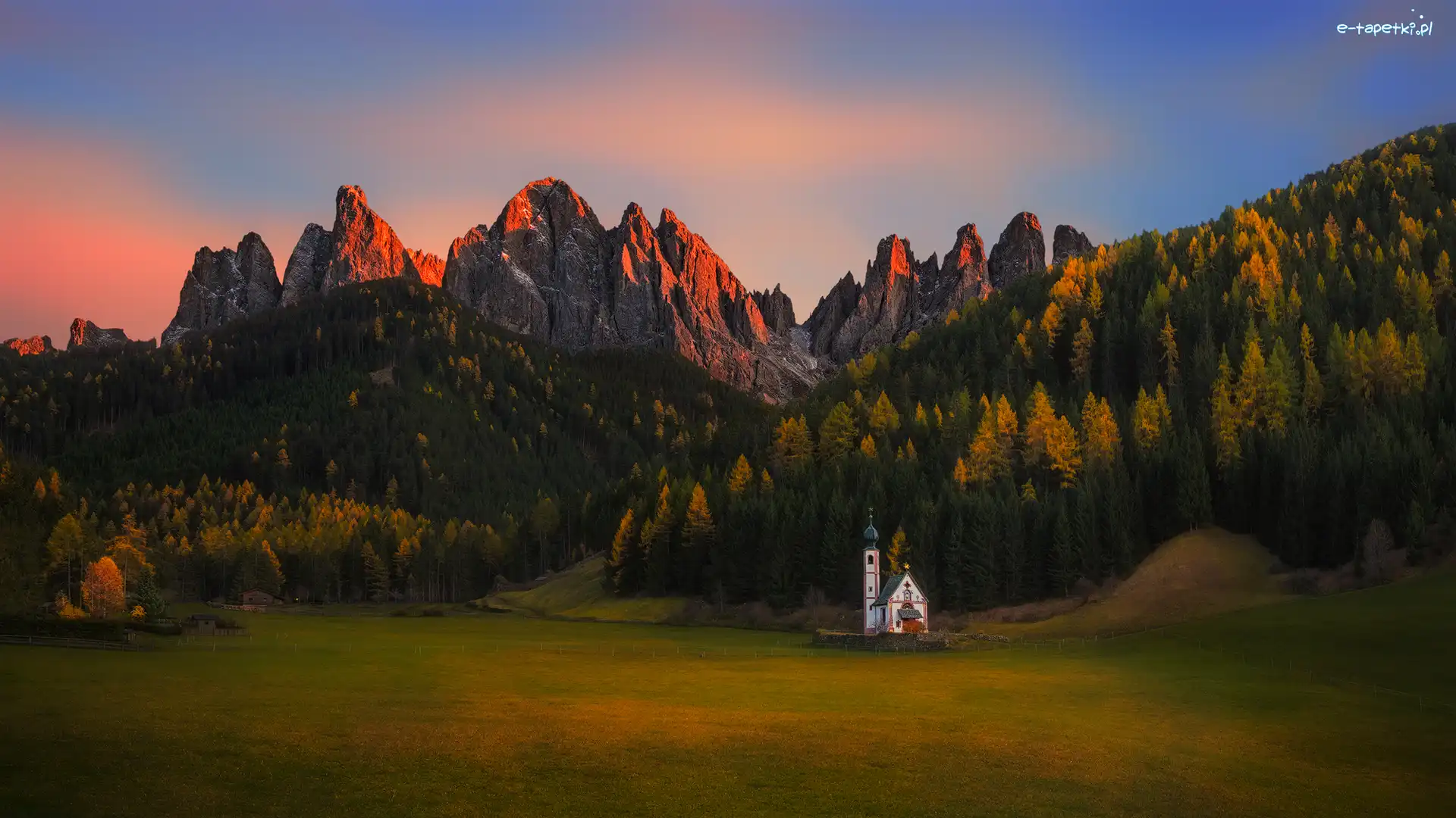 Włochy, Góry, Dolina Val di Funes, Las, Kościół św. Jana, Dolomity, Góry