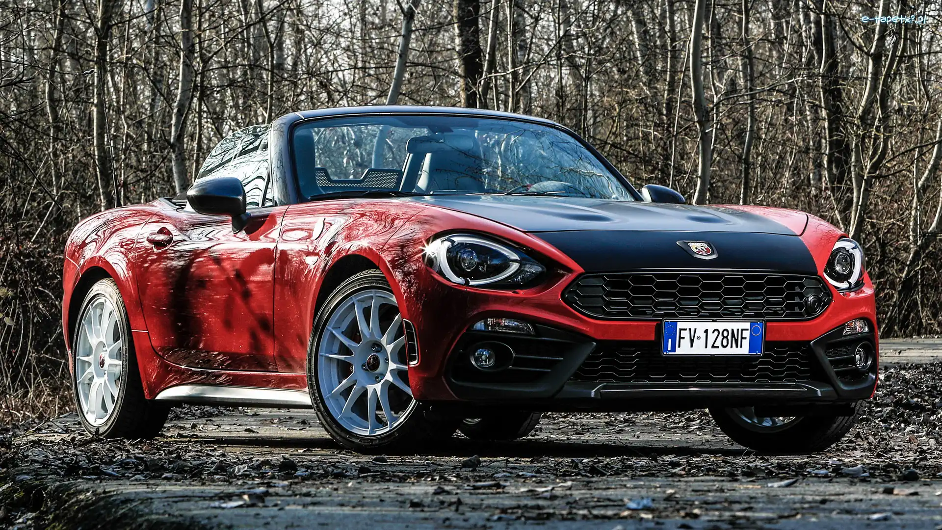 Abarth 124 Spider, Czerwono-czarny