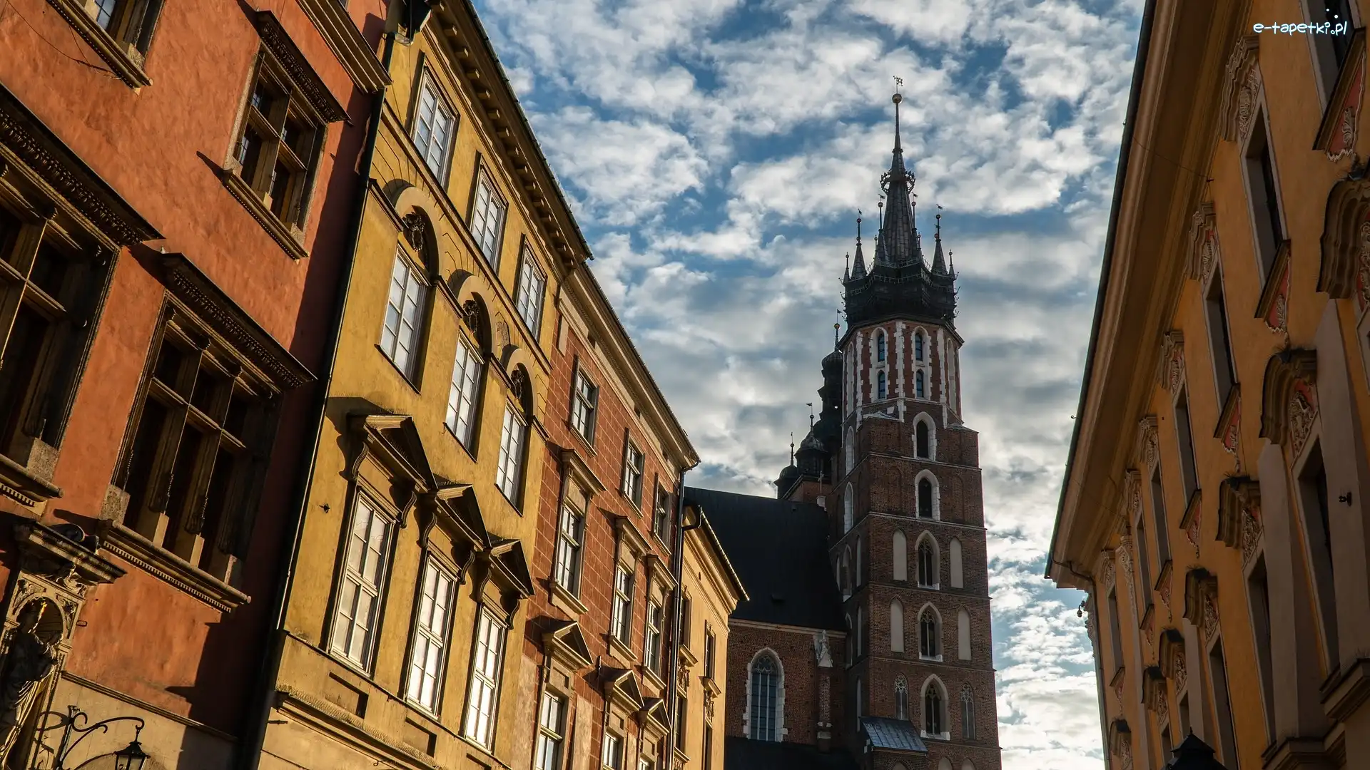 Domy, Kościół Wniebowzięcia Najświętszej Marii Panny, Kościół Mariacki, Hejnalica, Wieża, Polska, Kraków, Bazylika Mariacka, Kamienice