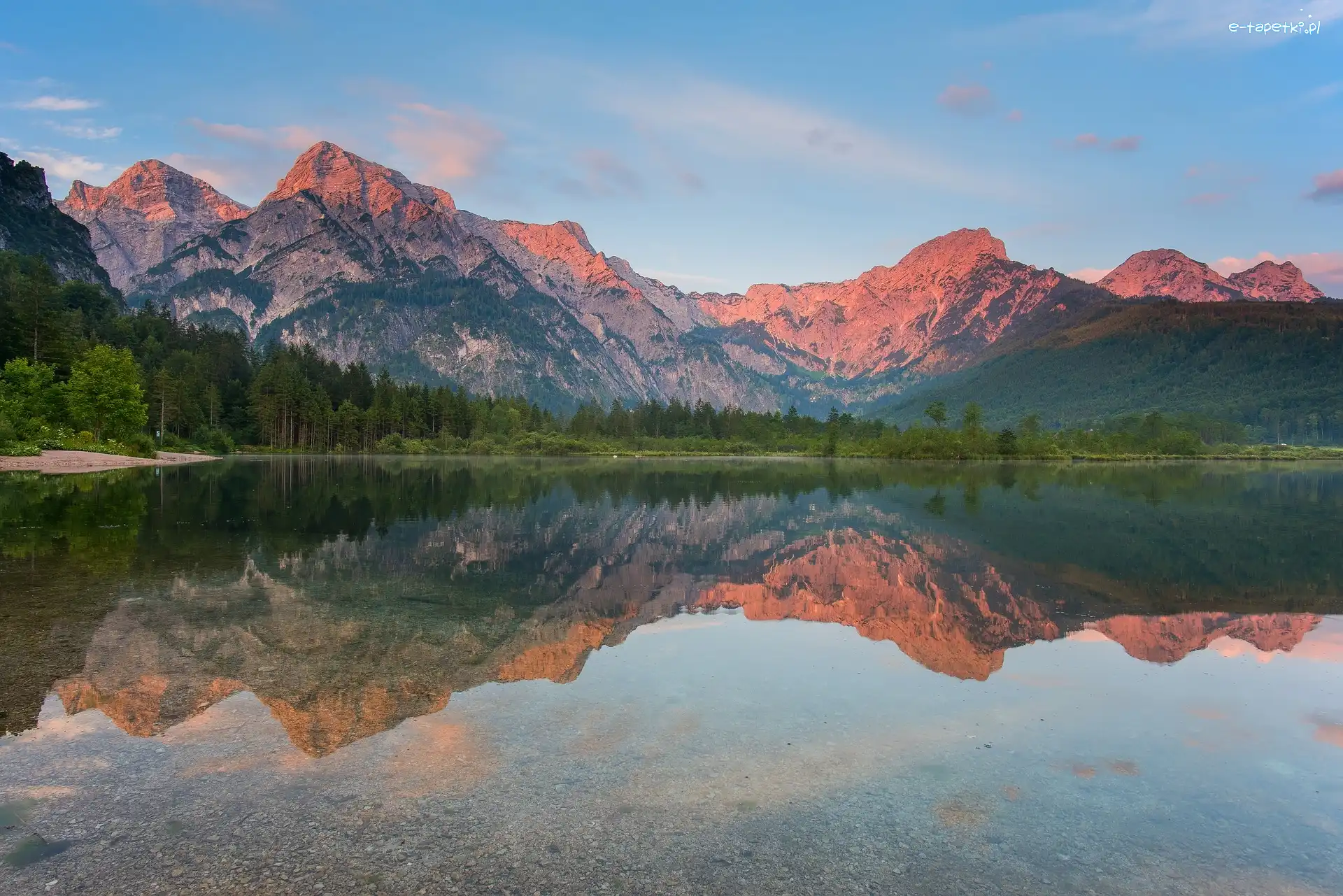 Jezioro Almsee, Góry, Dolina Almtal, Austria, Alpy