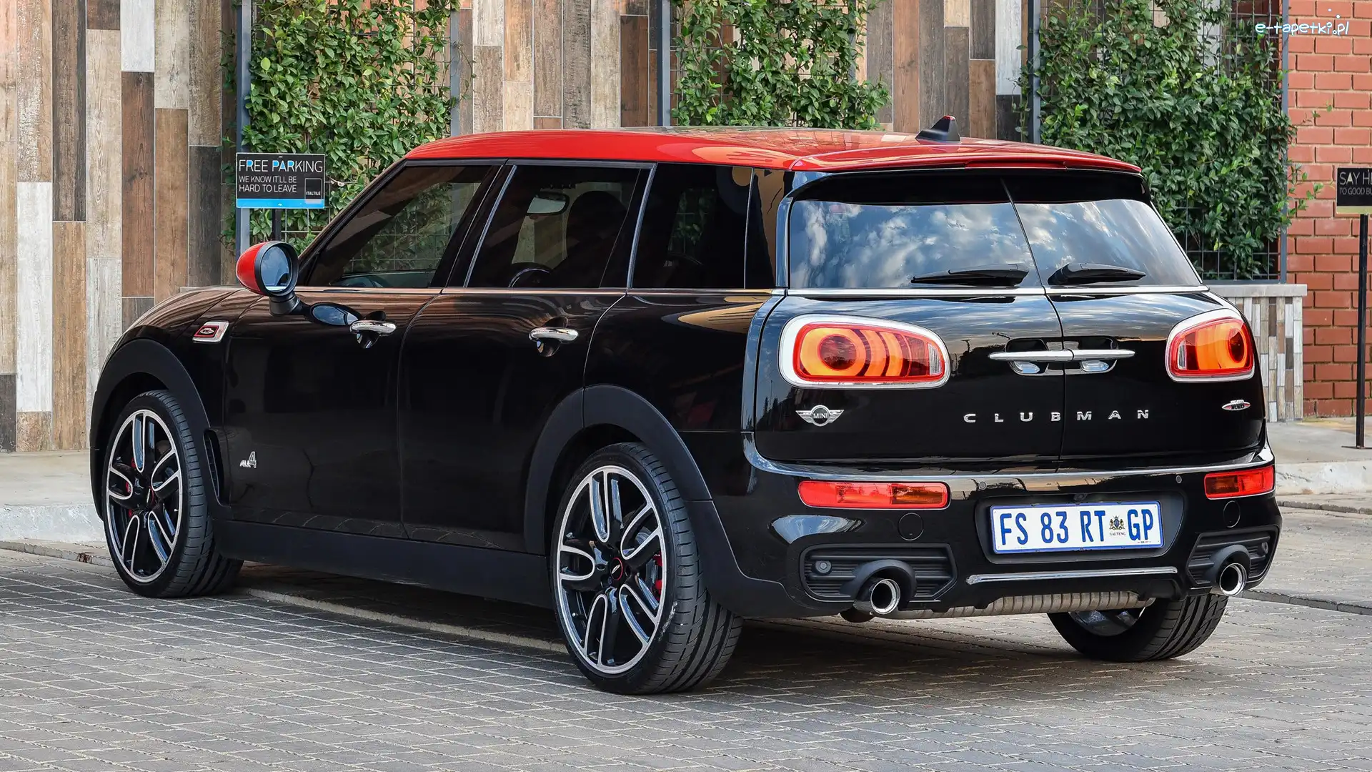 Mini John Cooper Works Clubman, Czarno-czerwony