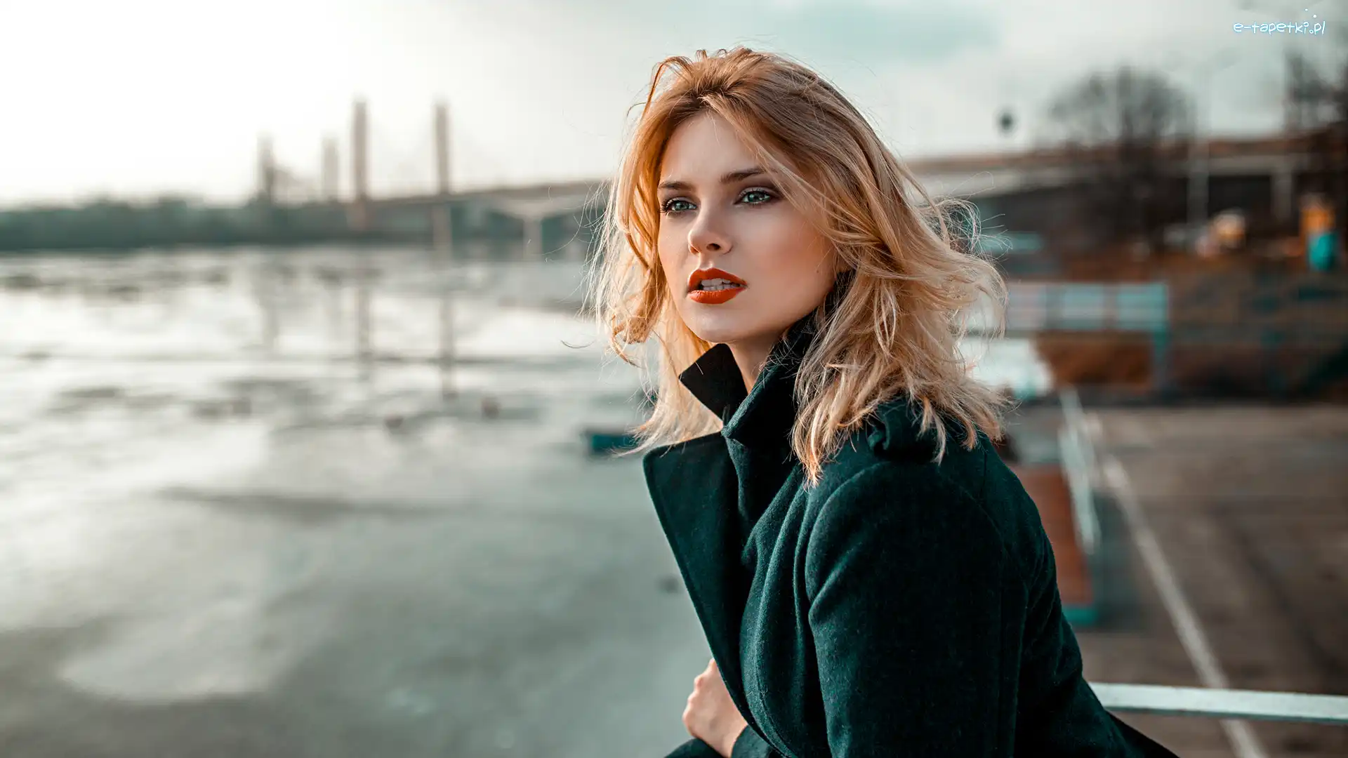 Marynarka, Modelka, Blondynka, Carla Sonre, Kobieta, Zielona, Makijaż