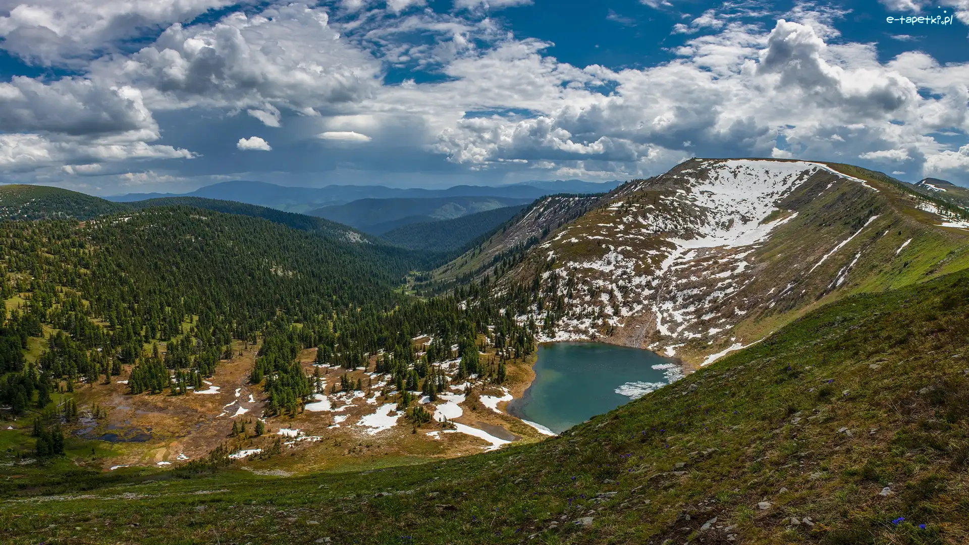 Jezioro, Góry, Lasy, Śnieg, Chmury