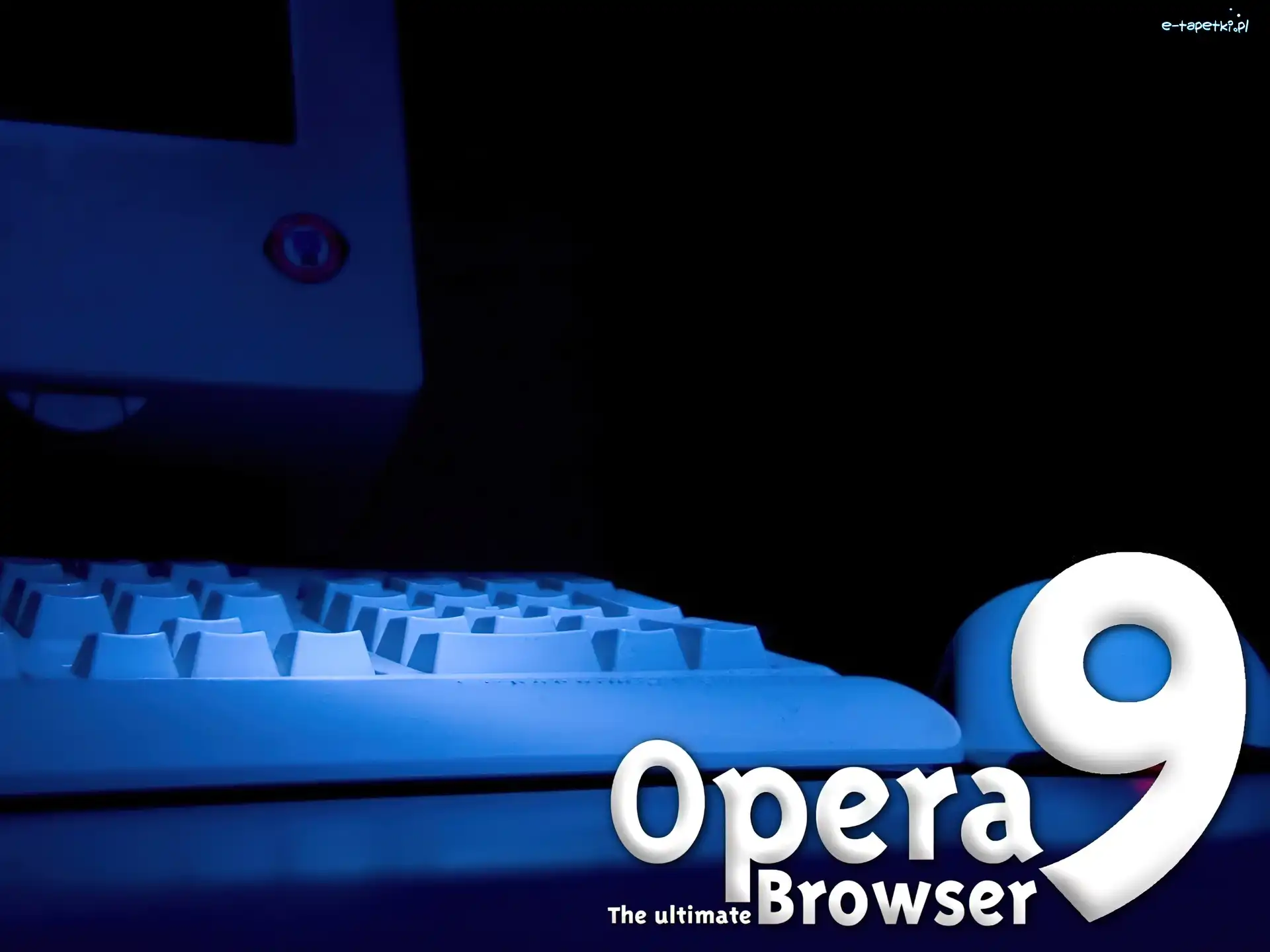 Opera, monitor, klawiatura