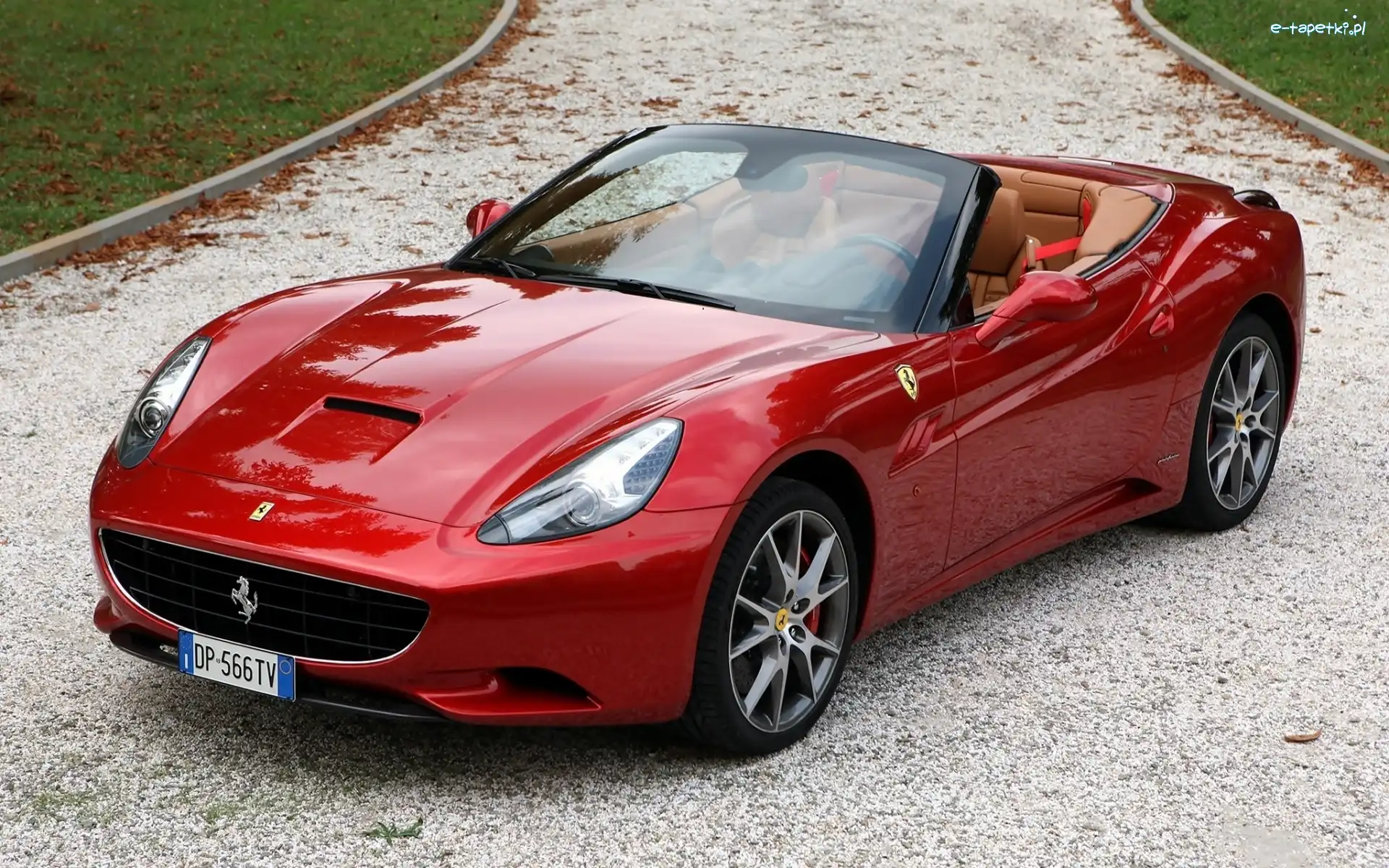 Kabriolet, Ferrari California, Czerwone