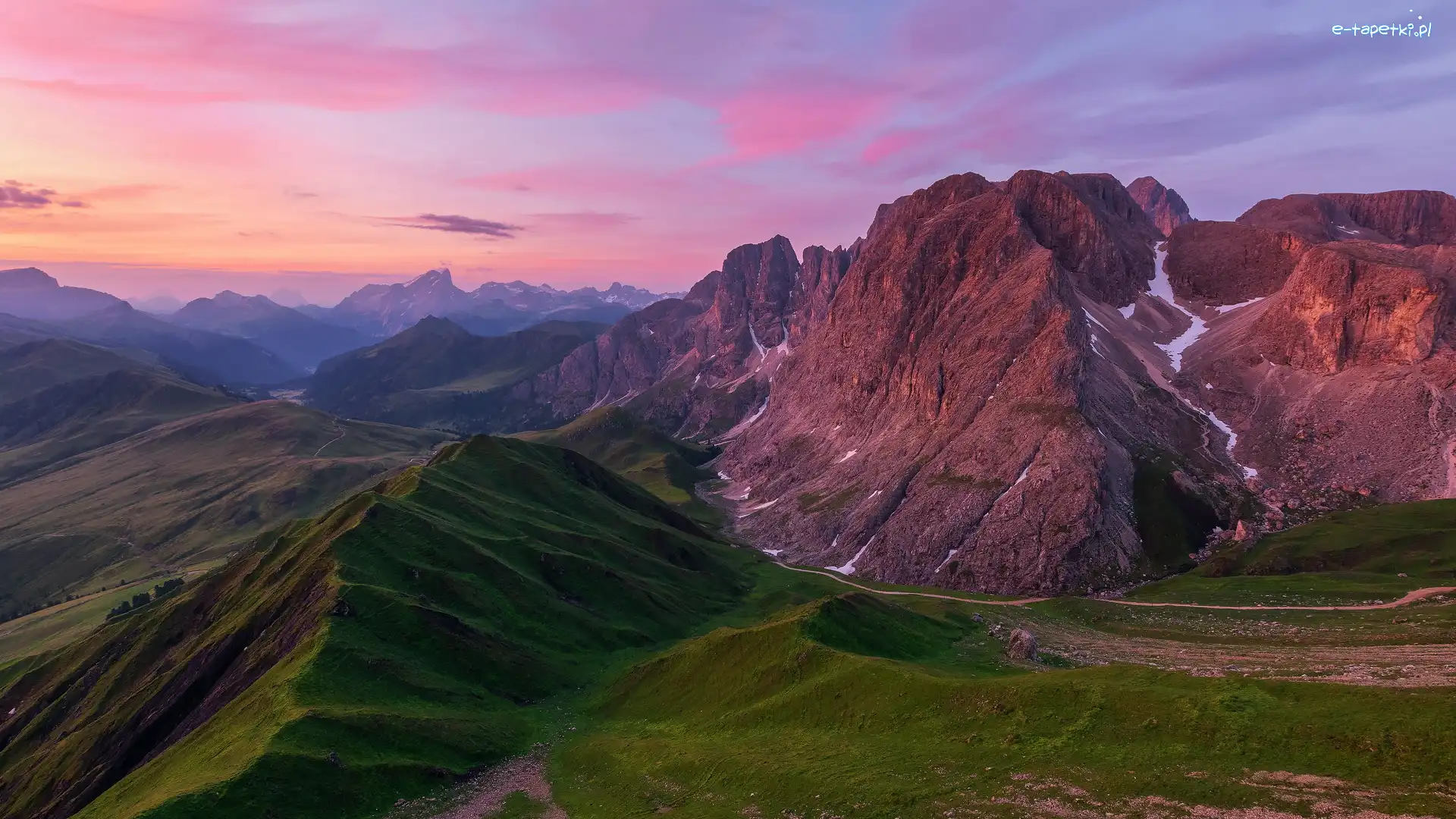 Zbocza, Zalesione, Góra Marmolada, Dolomity, Góry, Włochy, Belluno, Punta Penia, Wschód słońca
