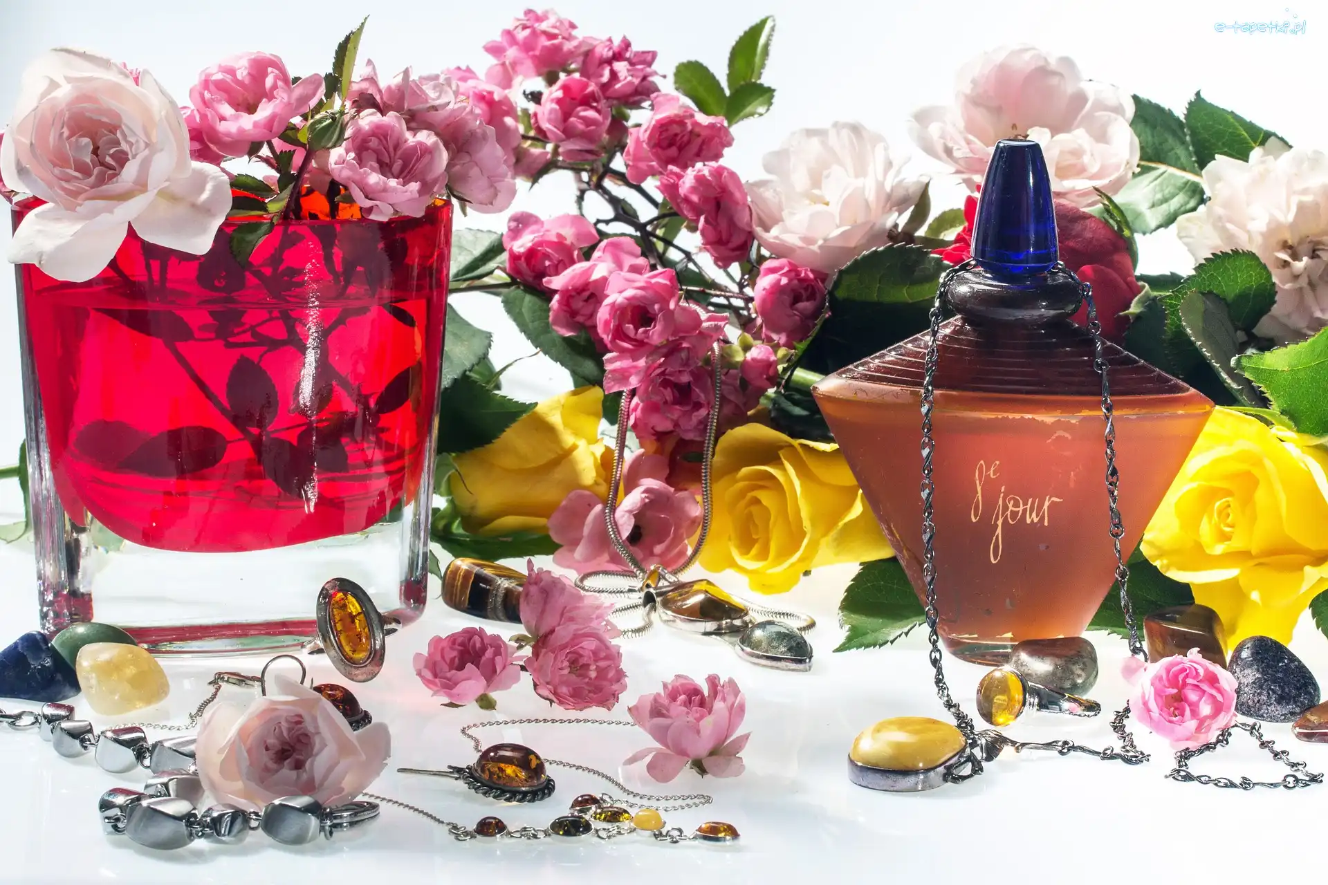 Kwiaty, Perfumy, Róże, Biżuteria