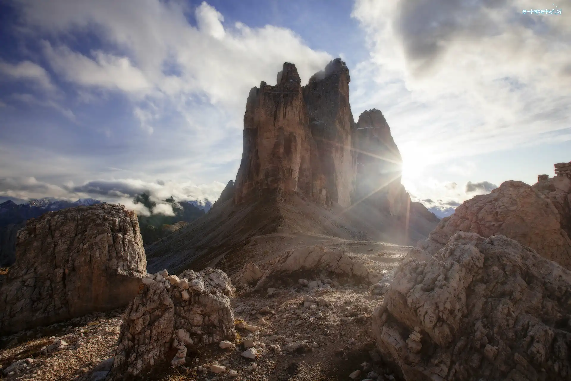 Cima Ovest, Dolomity, Włochy, Promienie słońca, Tre Cime di Lavaredo, Cima Grande, Cima Piccola, Góry