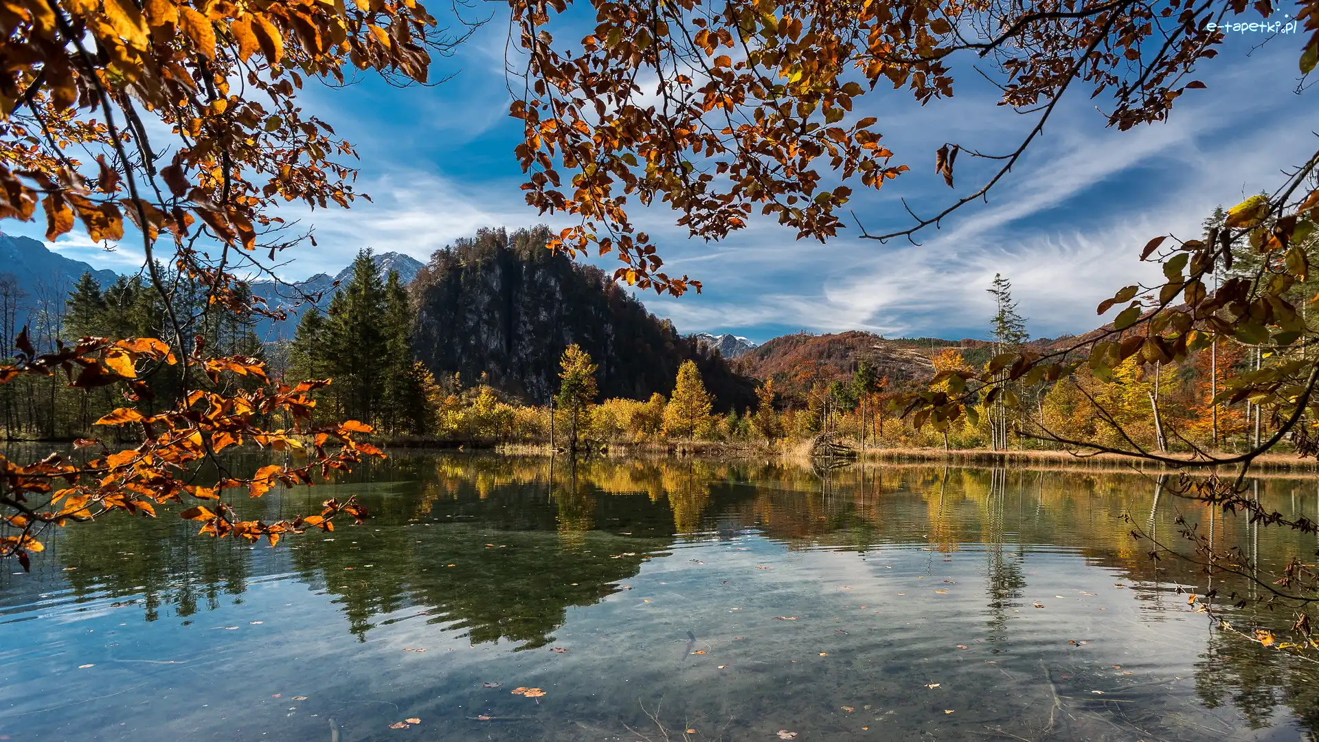 Wzgórza, Drzewa, Góry Totes Gebirge, Austria, Jesień, Jezioro Almsee