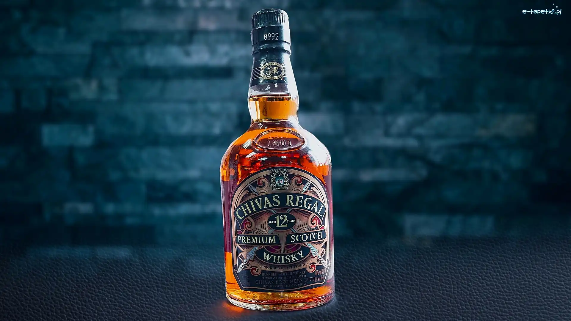 Chivas Regal, Whisky, Butelka