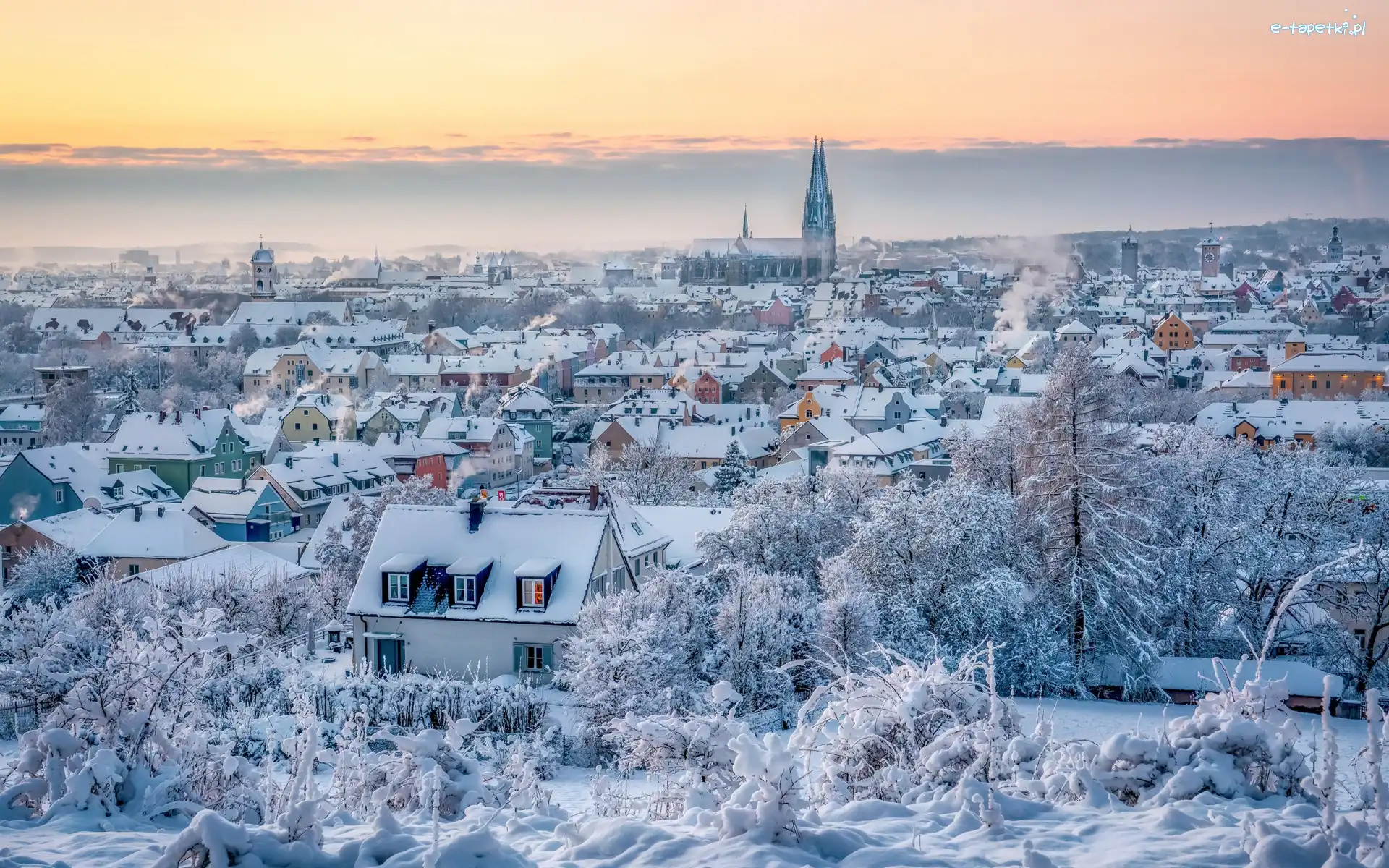 Bawaria, Śnieg, Zdjęcie miasta, Regensburg, Kościół, Miasto, Ratyzbona, Zima, Domy, Niemcy
