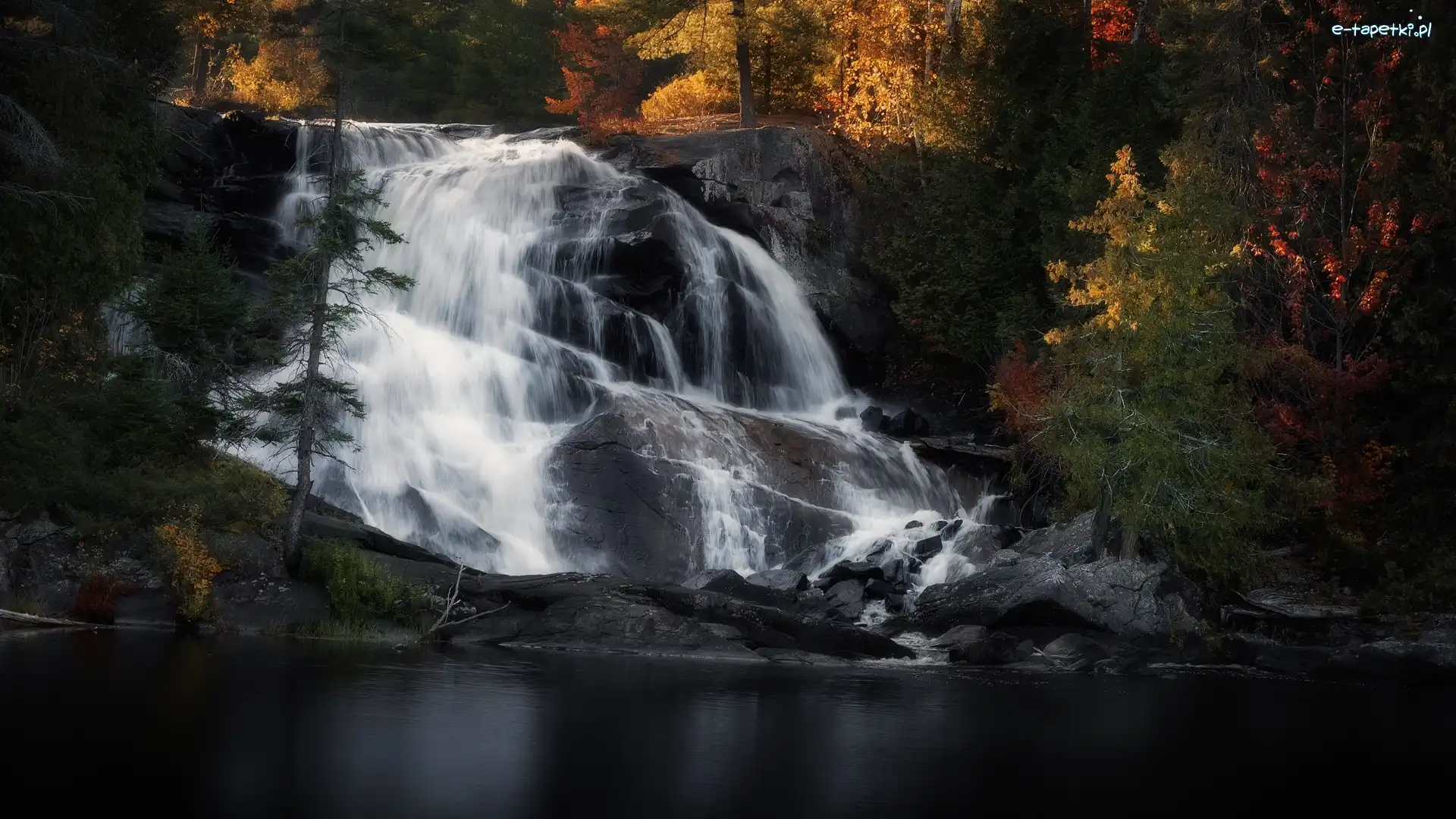 Prowincja Ontario, Jesień, Szlak Barron Canyon, Kanada, Drzewa, Wodospad High Falls