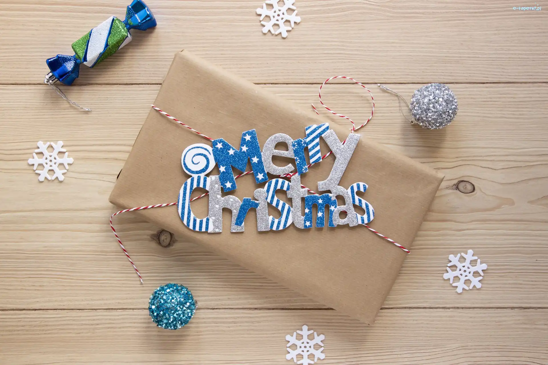 Boże Narodzenie, Merry Christmas, Bombki, Napis, Prezent, Cukierek, Śnieżynki