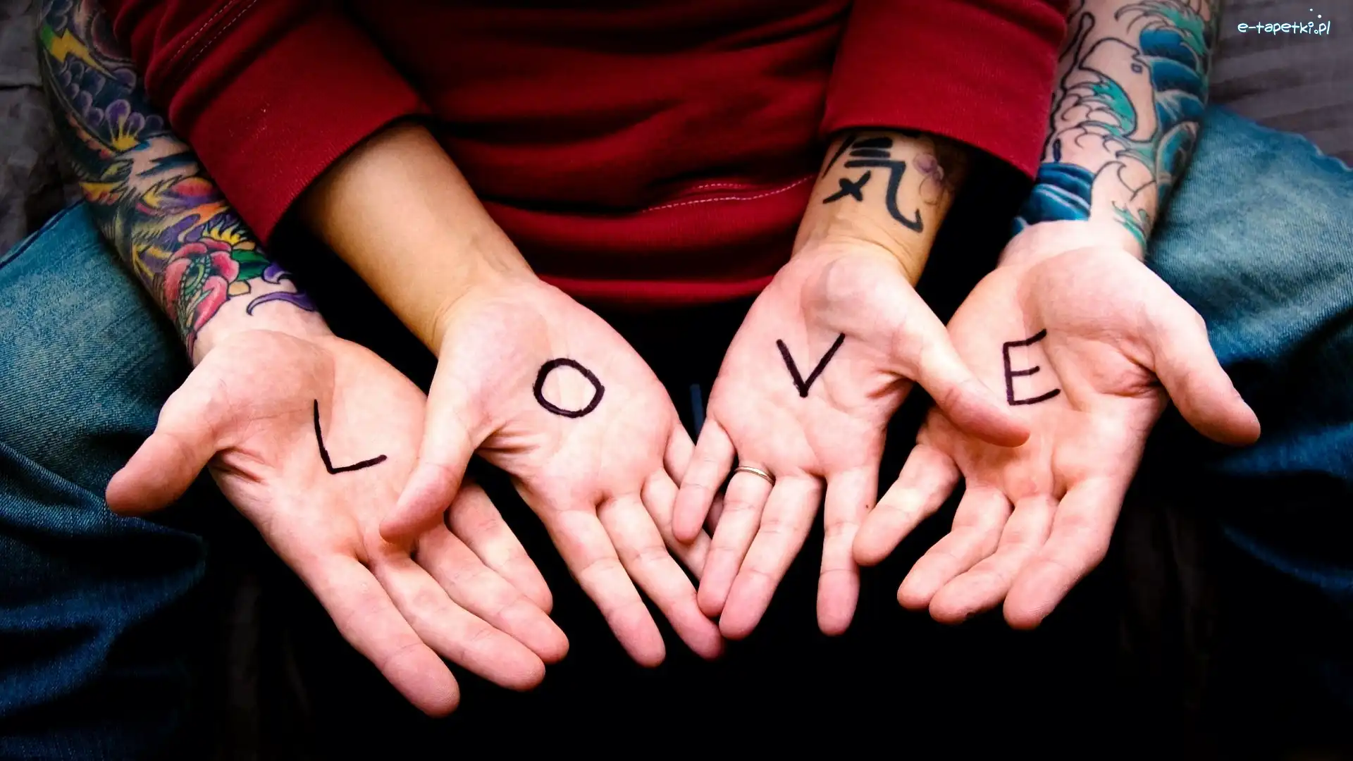 Dłonie, Love, Napis, Ręce