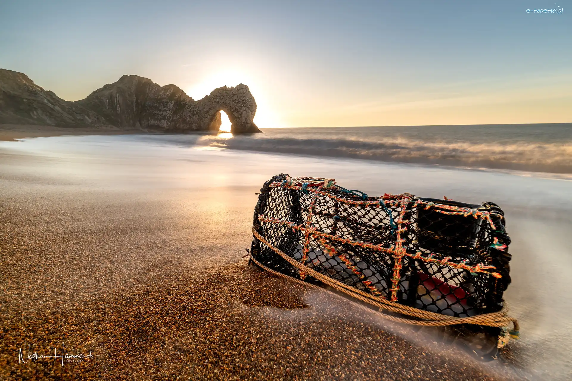 Plaża, Skały, Wschód słońca, Łuk wapienny Durdle Door, Wybrzeże Jurajskie, Anglia, Hrabstwo Dorset, Morze, Kosz
