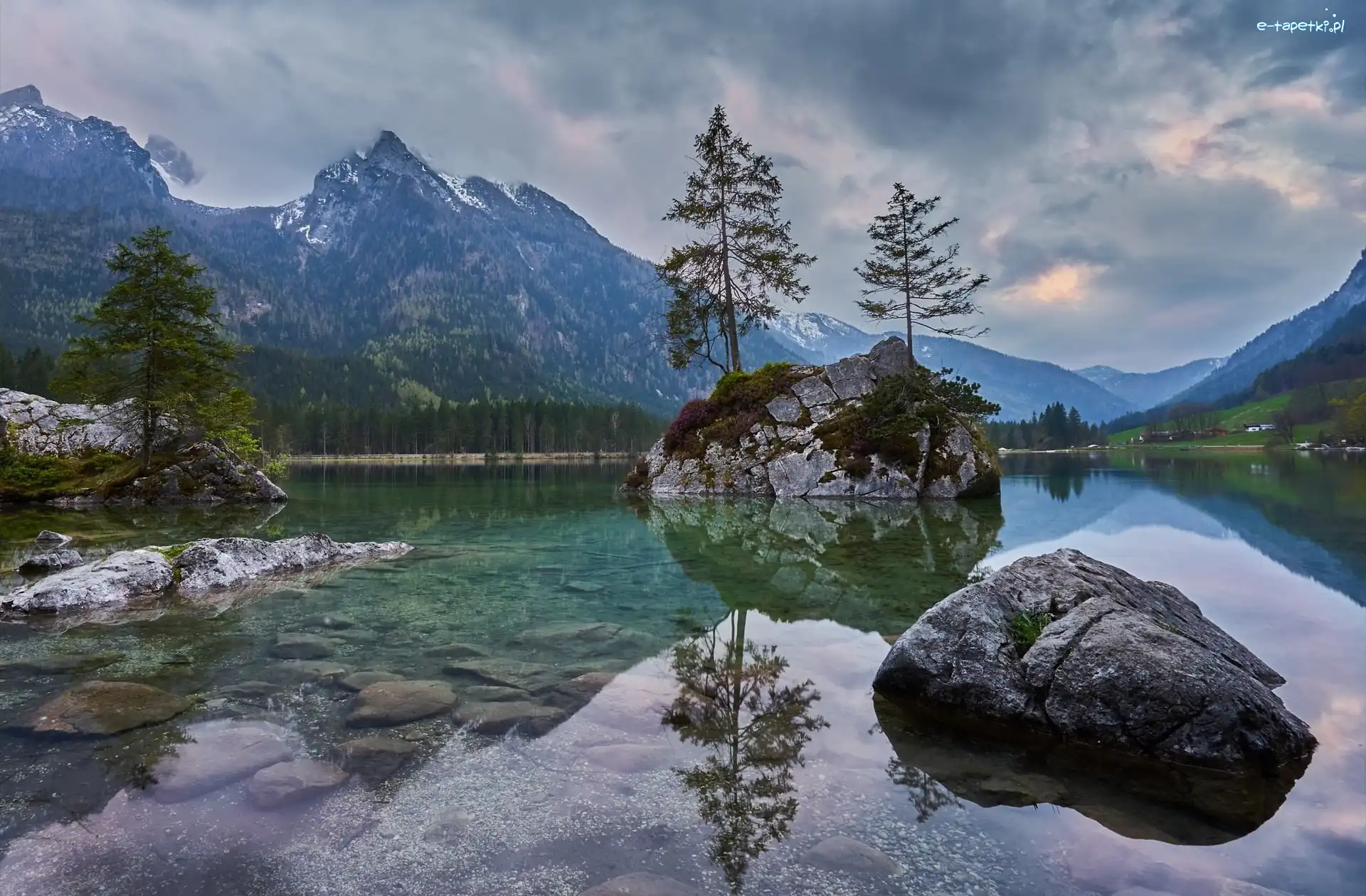 Drzewa, Góry Alpy, Niemcy, Bawaria, Skały, Kamienie, Gmina Berchtesgadener, Jezioro Hintersee