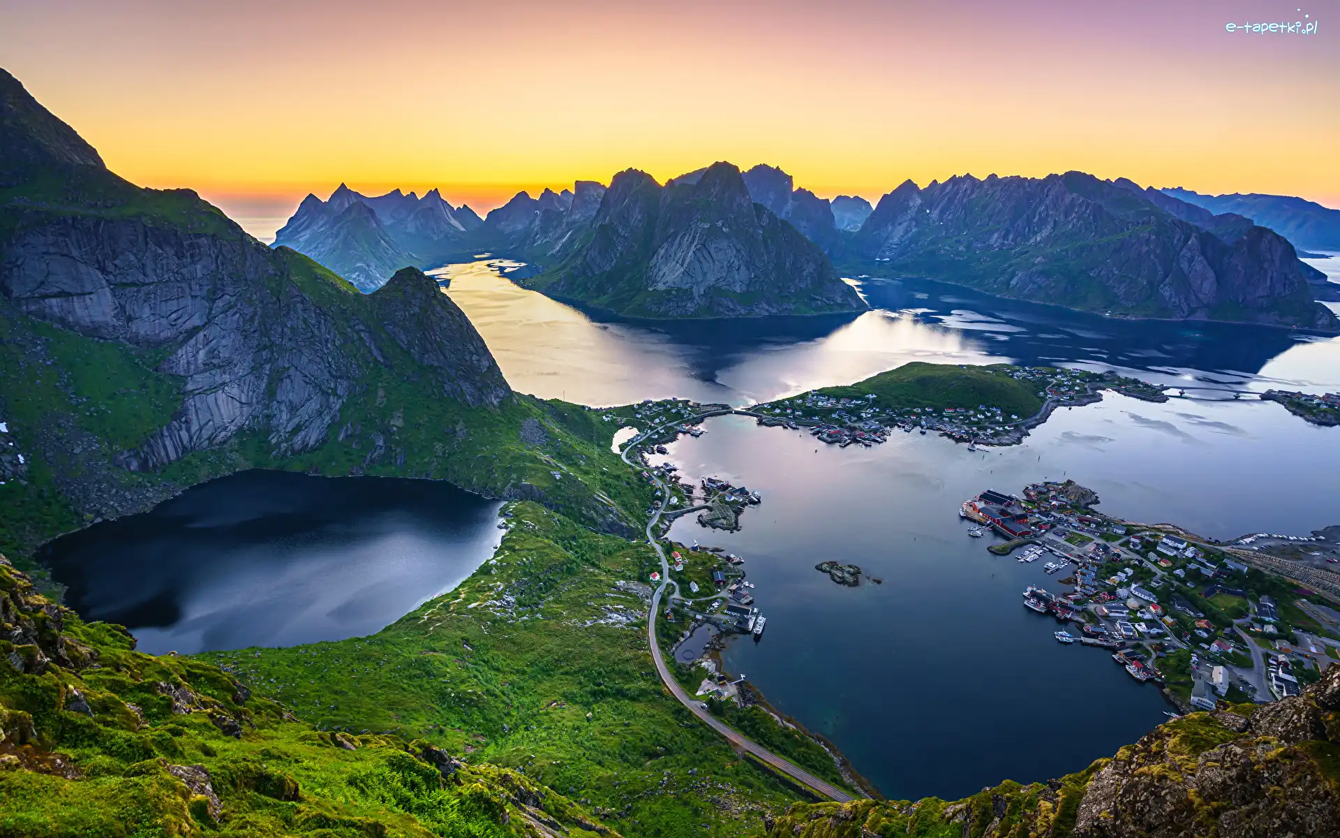 Lofoty, Norwegia, Morze Norweskie, Góry