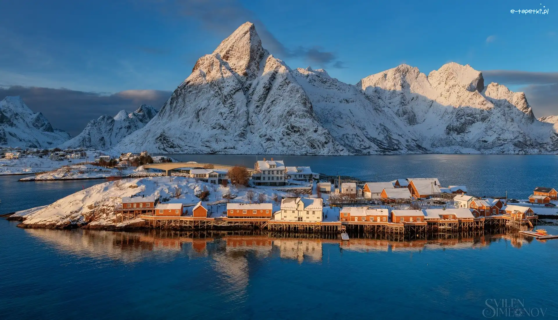 Norwegia, Góry, Wioska Hamnoy, Ośnieżone, Morze, Lofoty, Domy